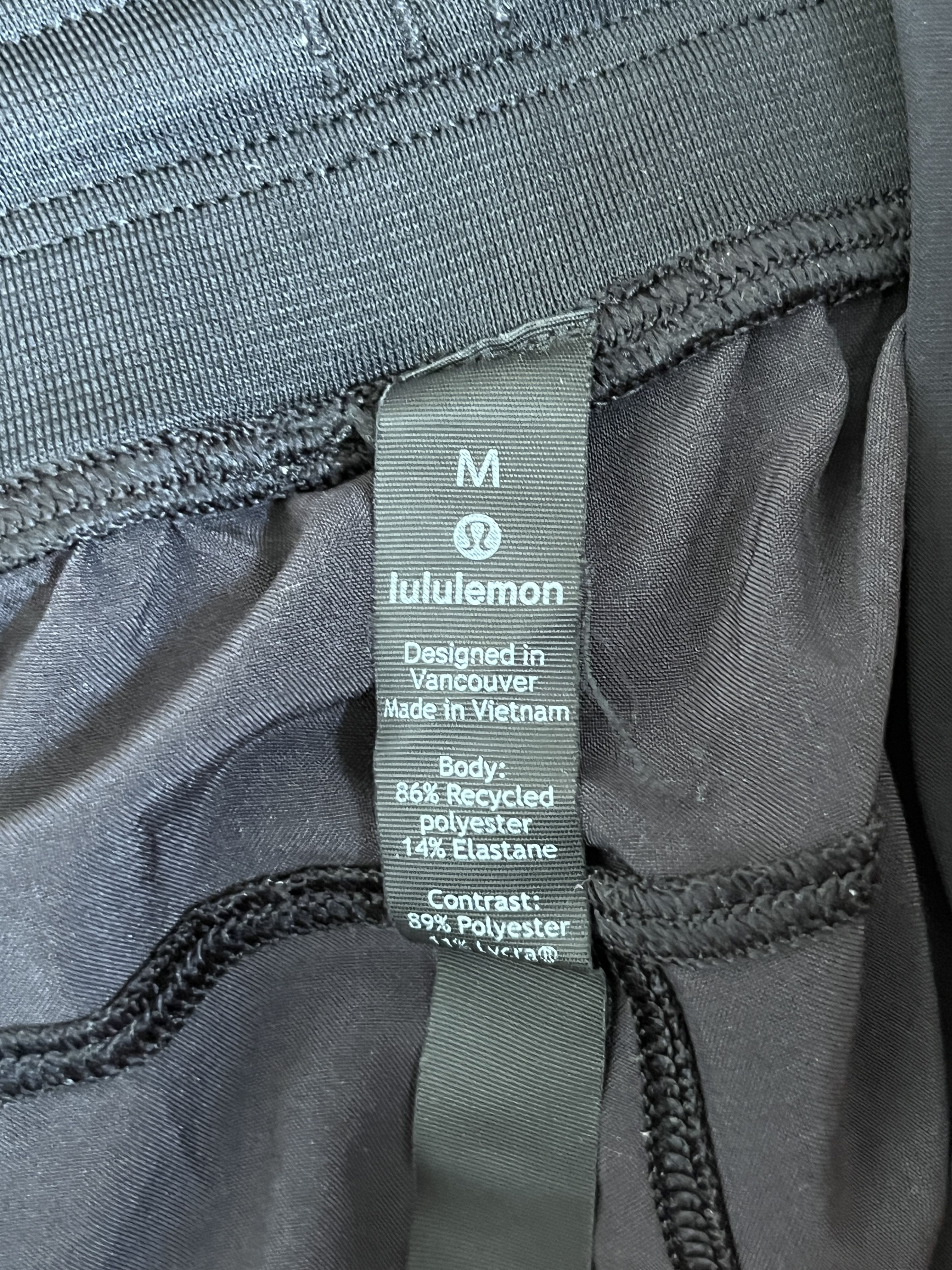 Lululemon Lululemon T.H.E. Linerless Shorts M Size US 32 / EU 48 - 4 Thumbnail