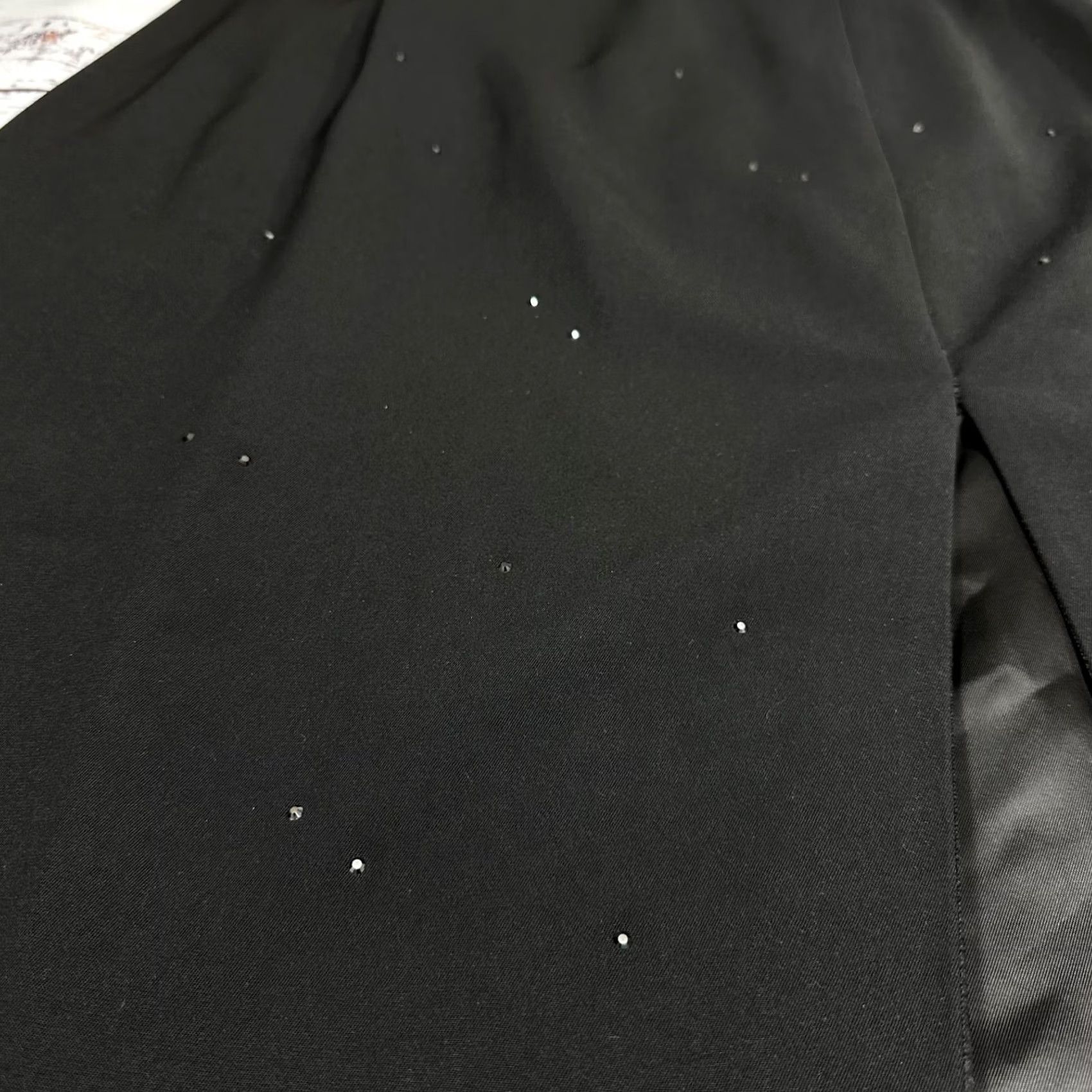 Vintage Solini Womens Crystal Embellished Midi Skirt Sz 18 Black Walking Vent Back Zip Skirt Women Black 18 Retro? Size 40" / US 18 - 6 Thumbnail