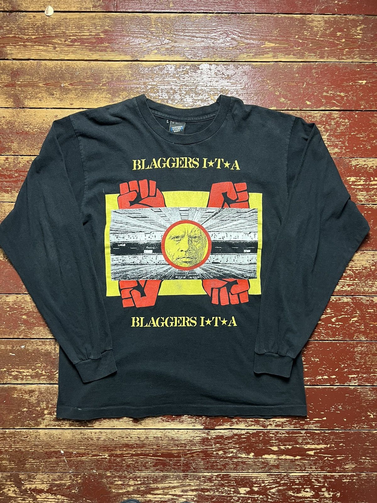 image of Vintage Blaggers Ita Longsleeve 90‘S in Black, Men's (Size Large)