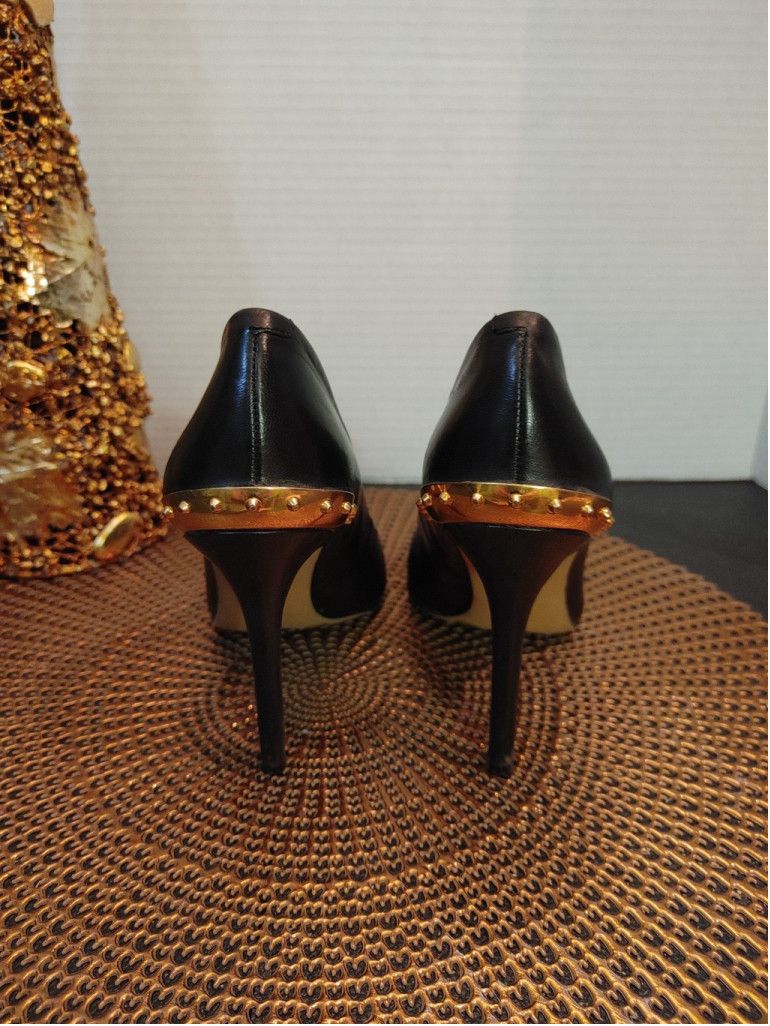 Vince Camuto Vince Camuto Leather Heels Size 6M Size US 6 / IT 36 - 5 Thumbnail