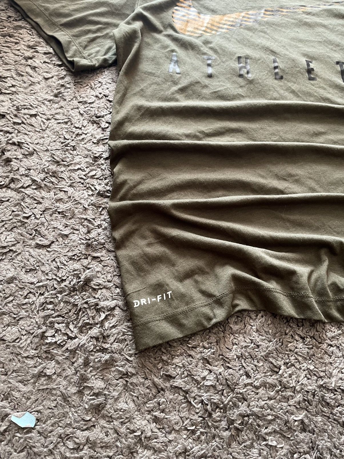 Nike × Vintage Nike T-Shirt Streetwear Big Logo Swoosh Drill Vintage Size US S / EU 44-46 / 1 - 6 Thumbnail