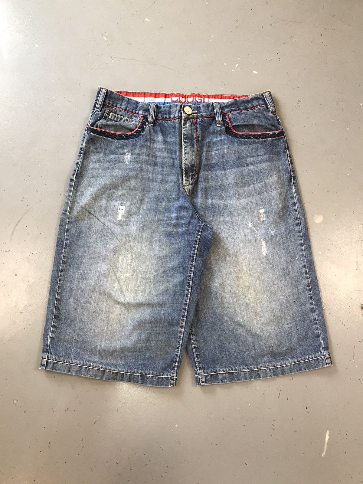 Coogi Vintage Coogi multi flags embroidered denim jort Size US 36 / EU 52 - 2 Thumbnail