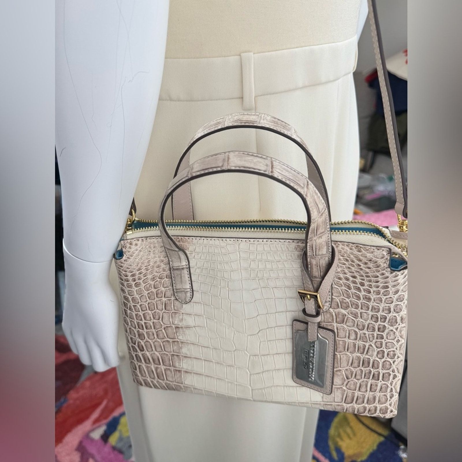 Other Niloticus crocodile Pelley Lusso two way bag NWT’s Size ONE SIZE - 9 Thumbnail