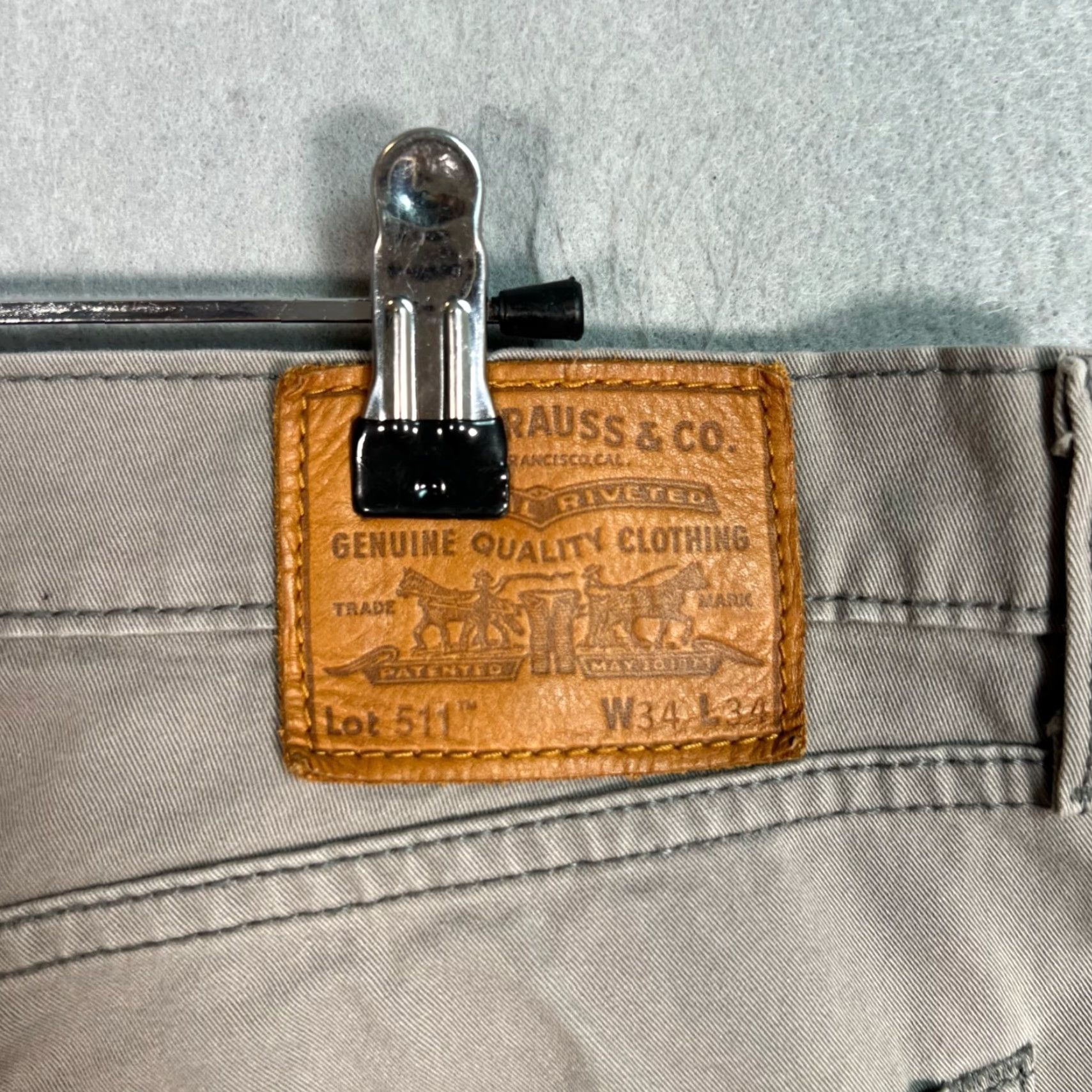 Levi's VINTAGE Levi's Jeans Slim Fit 511 Men 34x34 Beige Gray Adult 34 Jeans Mens Brown/Beige 90s Theme (Mens) Size US 34 / EU 50 - 3 Thumbnail