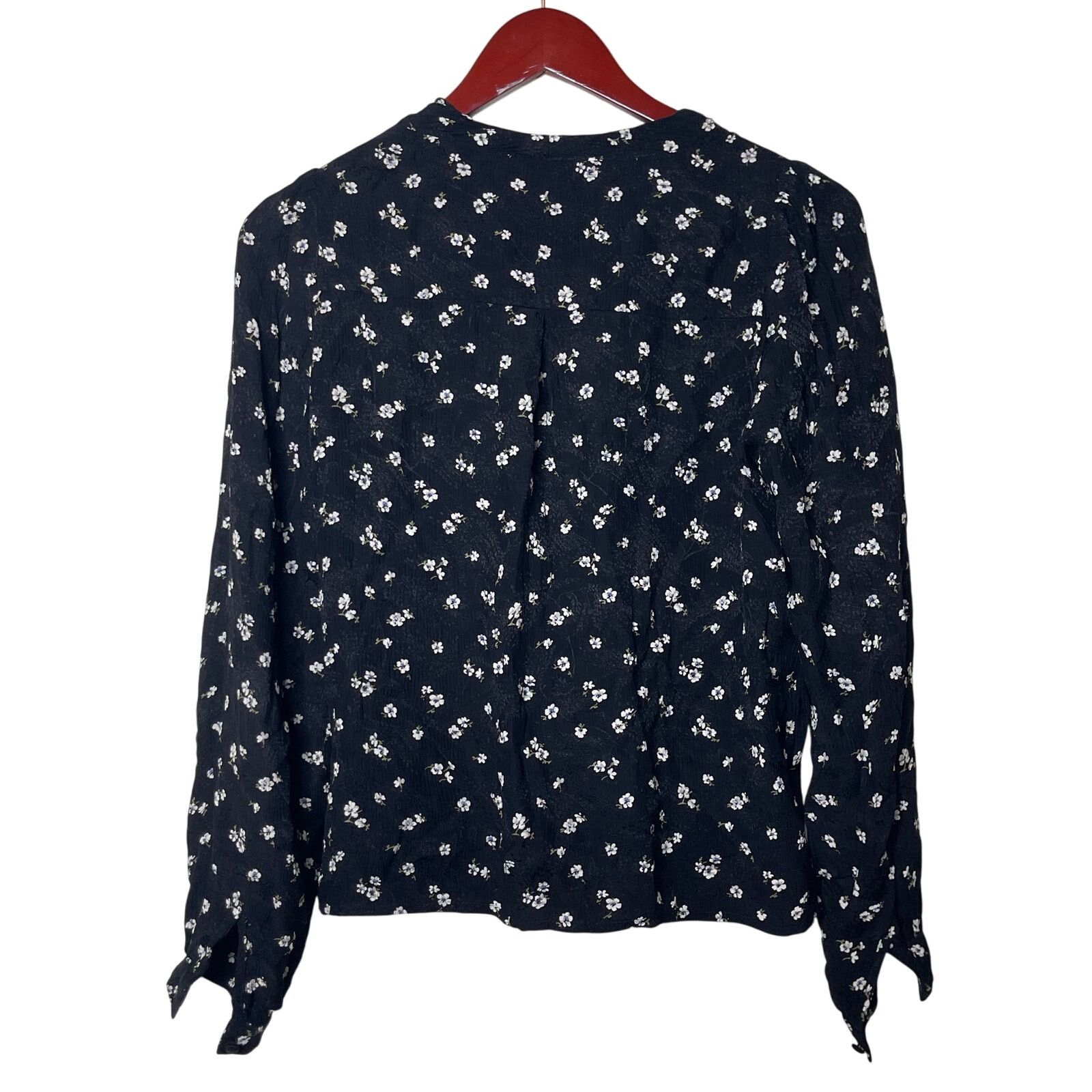 Sezane Sezane ABÉLIA WRAP BLOUSE two toned jacquard Black Floral Size XS / US 0-2 / IT 36-38 - 5 Thumbnail