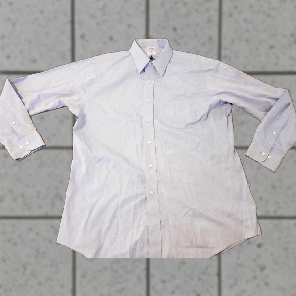 Brooks Brothers VINTAGE Brooks Brothers Dress Shirt Blue 16.5 34 35 Button Cotton Regular Mens Shirt Long Sleeve Non-Iron Classic 16.5 in Neck Size 16.5 in Size 46R - 1 Thumbnail