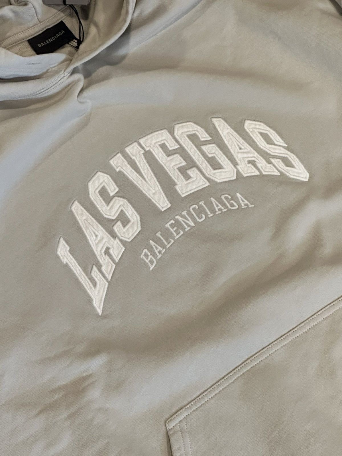 Balenciaga Balenciaga Las Vegas Hoodie Size 3 Size US L / EU 52-54 / 3 - 4 Thumbnail