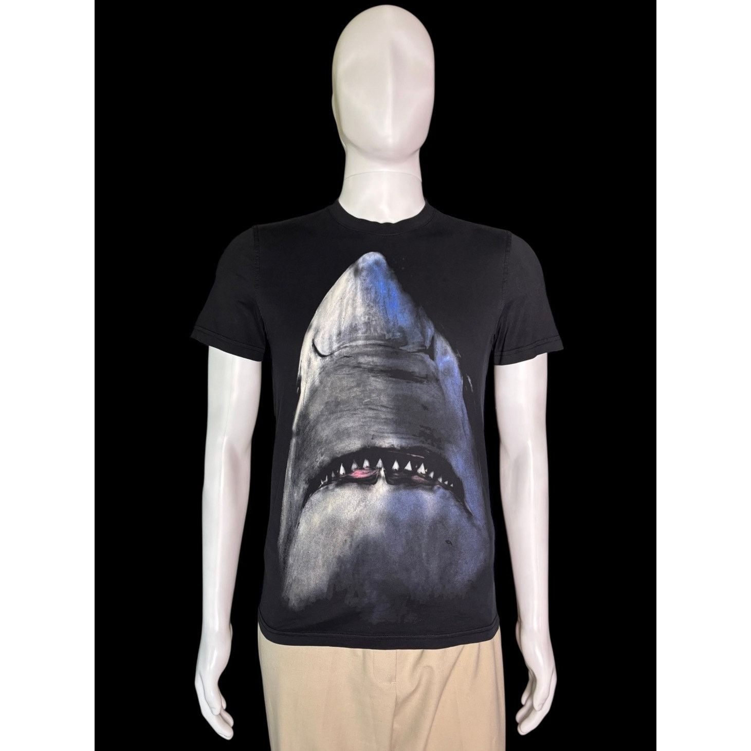 Givenchy Authentic Givenchy Paris Shark Graphic Print Shirt Cuban Fit Size US XS / EU 42 / 0 - 1 Thumbnail