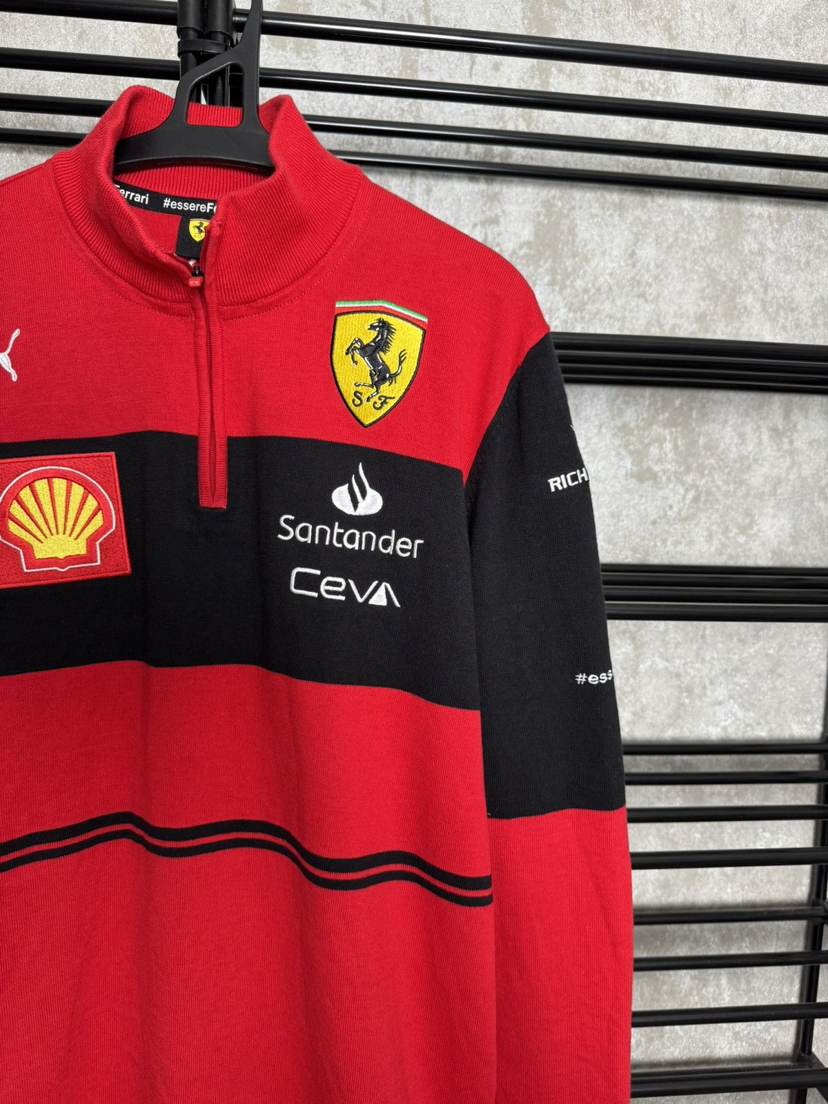 Ferrari Sweatshirt Ferrari x Puma Formula 1 2022 Size US L / EU 52-54 / 3 - 4 Thumbnail