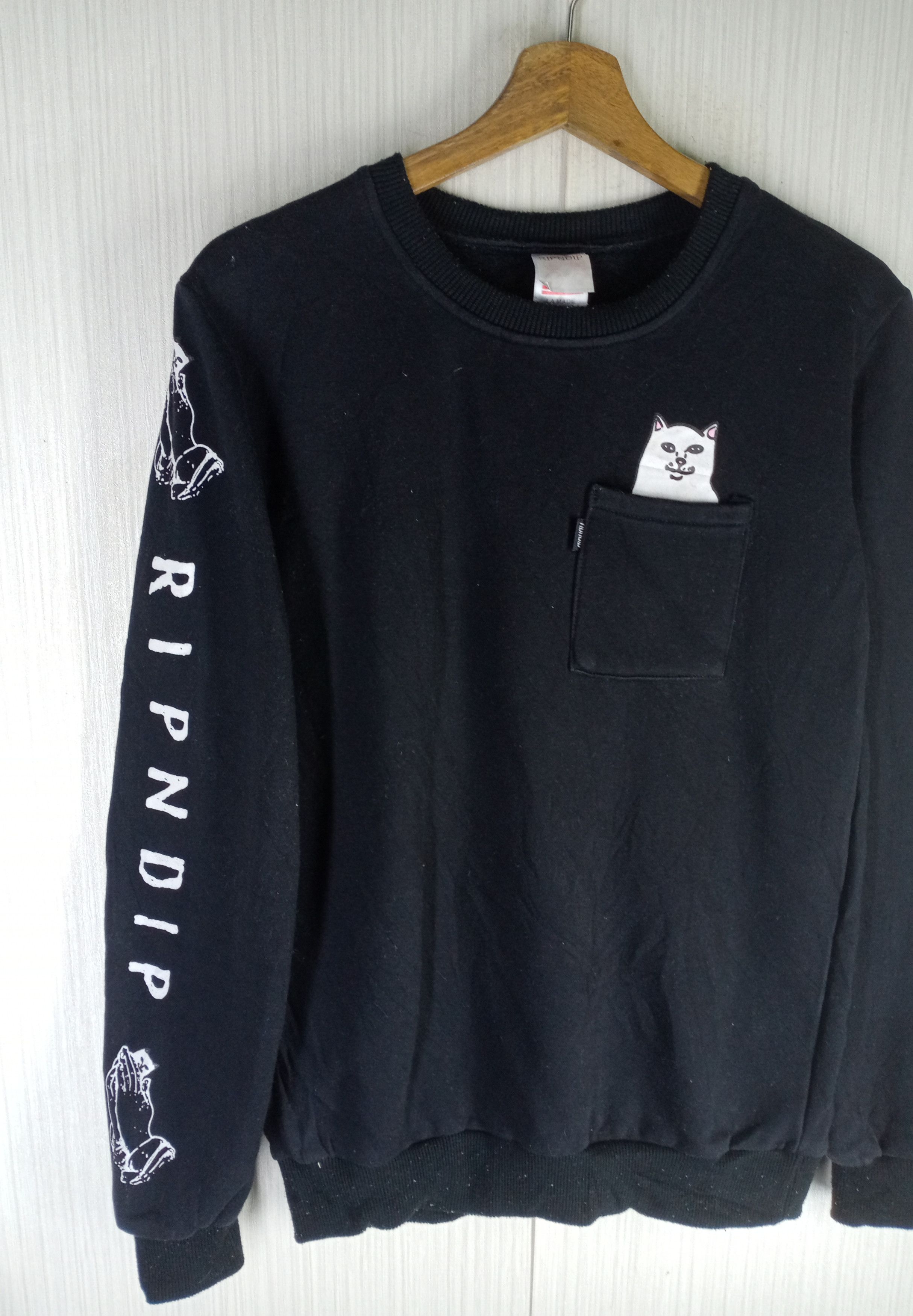 RIPNDIP Rare RIPNDIP Single Pocket Crewneck Sweatshirt Size US M / EU 48-50 / 2 - 2 Thumbnail