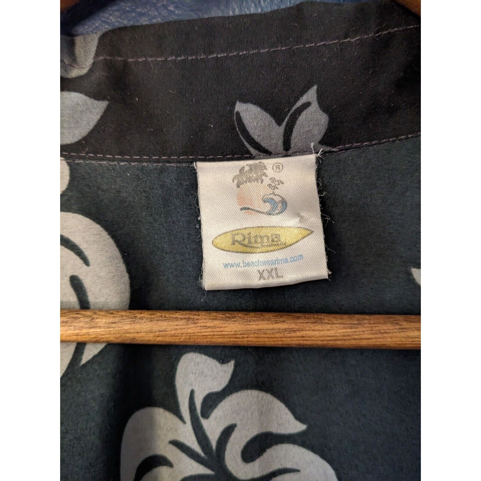 MISA Los Angeles Hawaiian Shirt Colorful Parrots on Black XXL Misa. Soft Airy Size US XXL / EU 58 / 5 - 4 Thumbnail