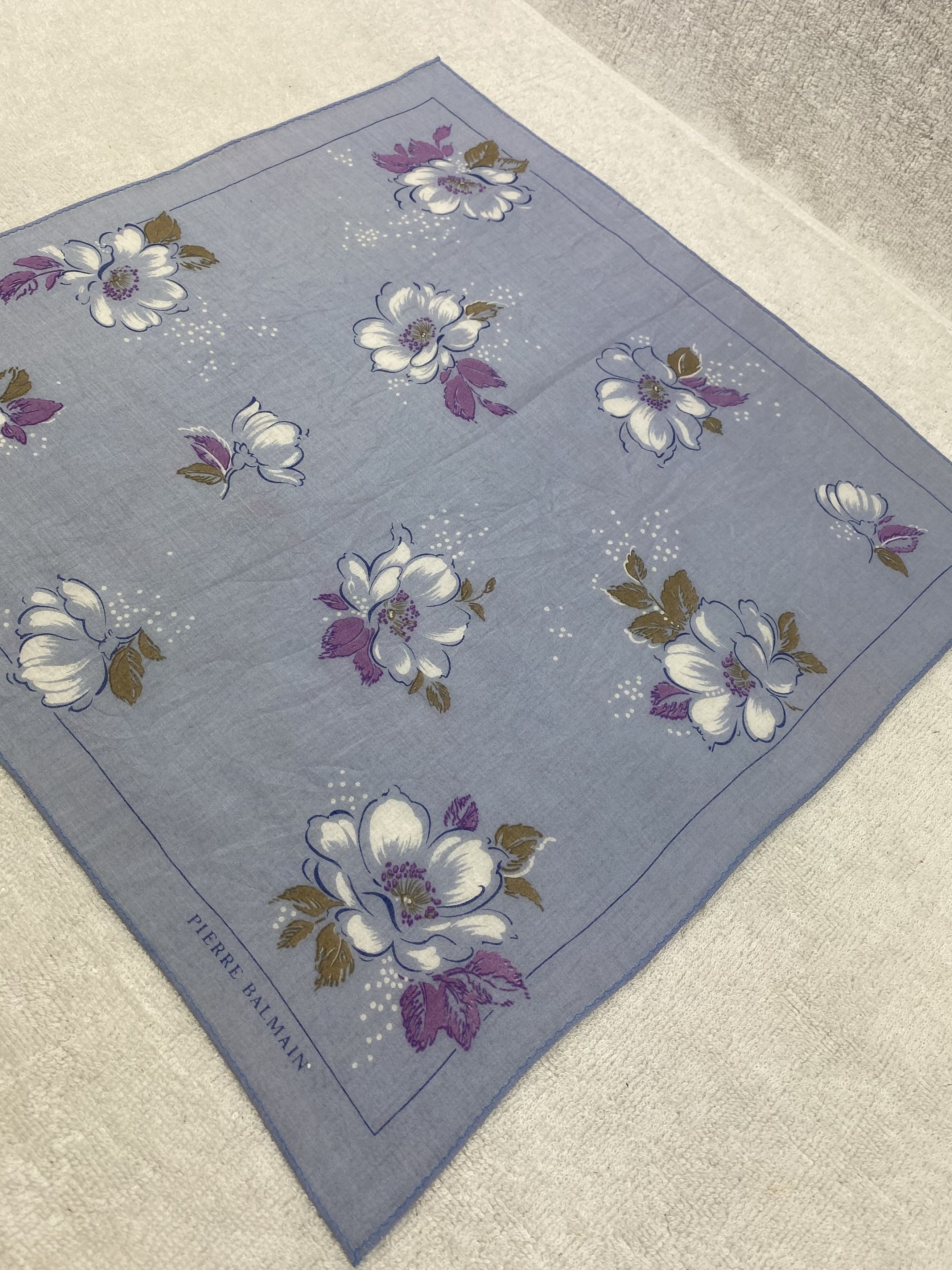 Pierre Balmain Pierre Balmain Handkerchief / Bandana / Neckerchief Size ONE SIZE - 4 Thumbnail