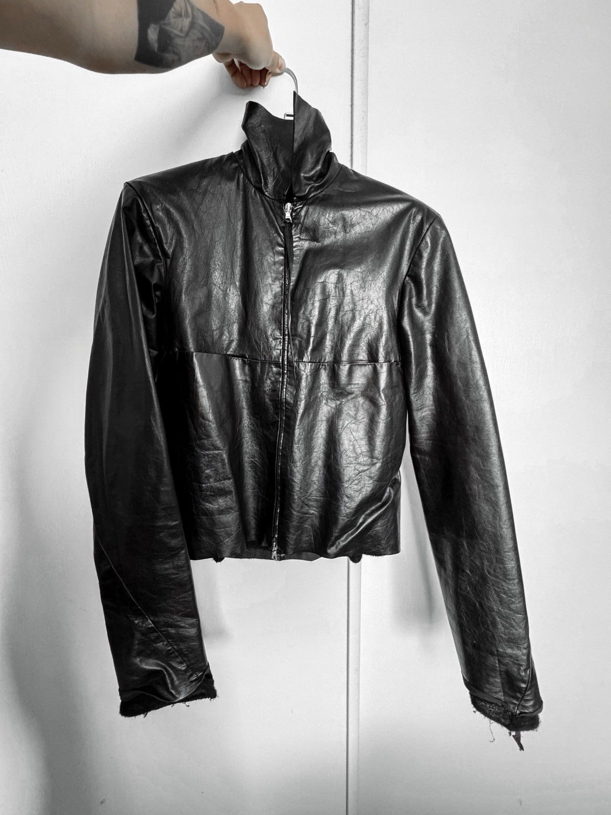 ***RARE Y2K NASCAR MILLER LIGHT LEATHER JACKET