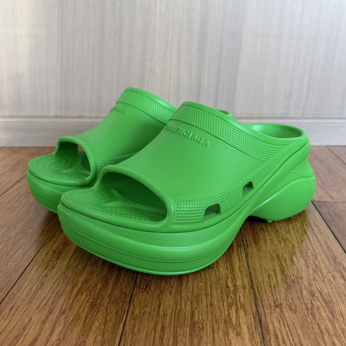 Balenciaga Balenciaga Pool Slides | Grailed