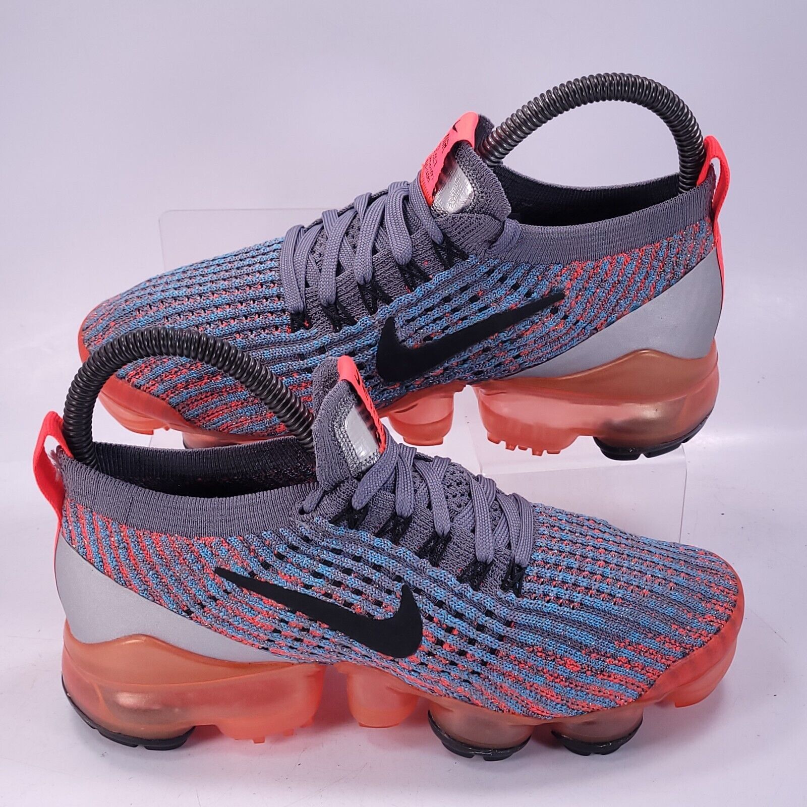 Nike Nike Air Vapormax Flyknit 3 Shoe Womens Size 5 AJ6910-601 Size US 5 / IT 35 - 6 Thumbnail