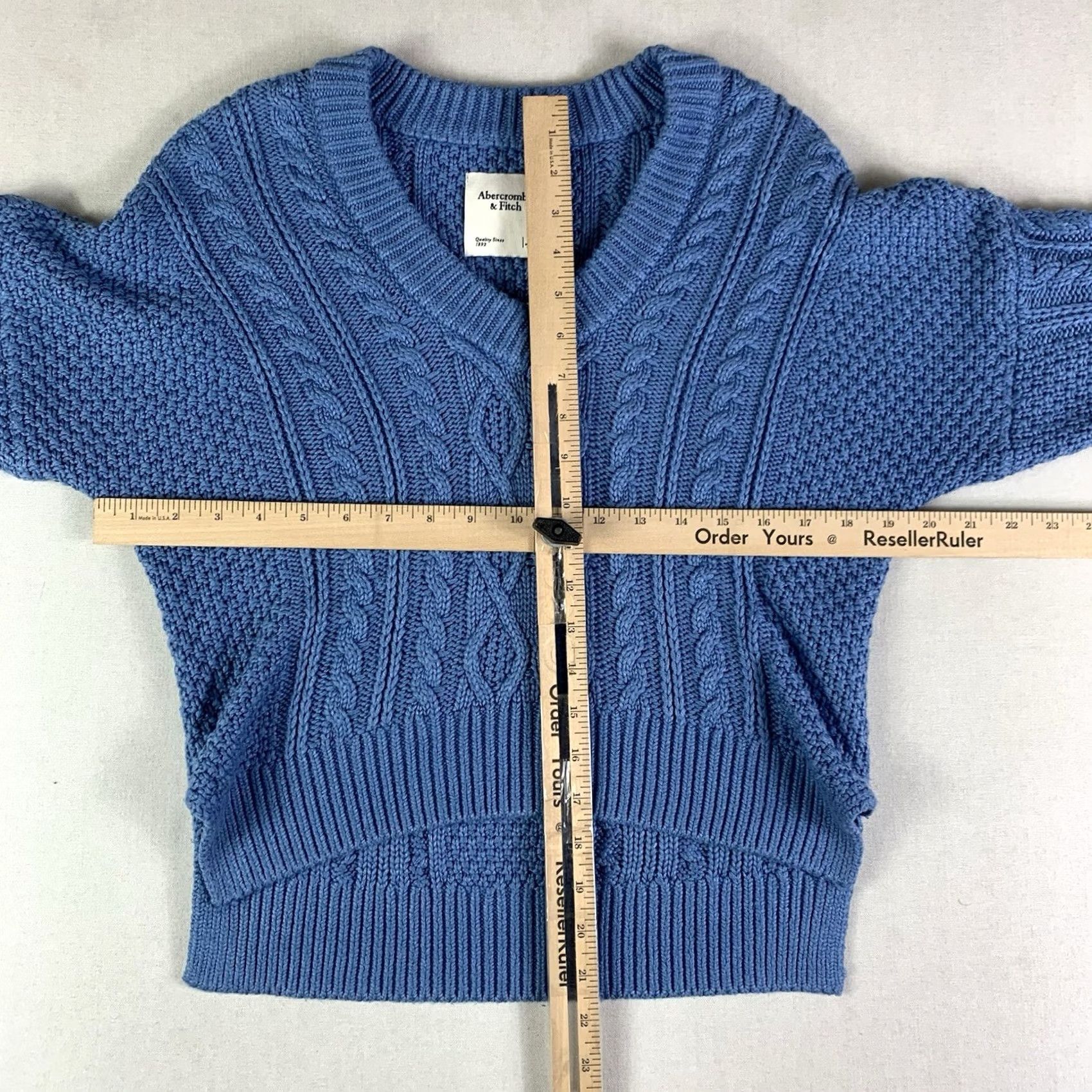 Abercrombie & Fitch Abercrombie & Fitch Sweater Womens S Blue Neck Cable Knit Pullover Cropped Size S / US 4 / IT 40 - 3 Thumbnail