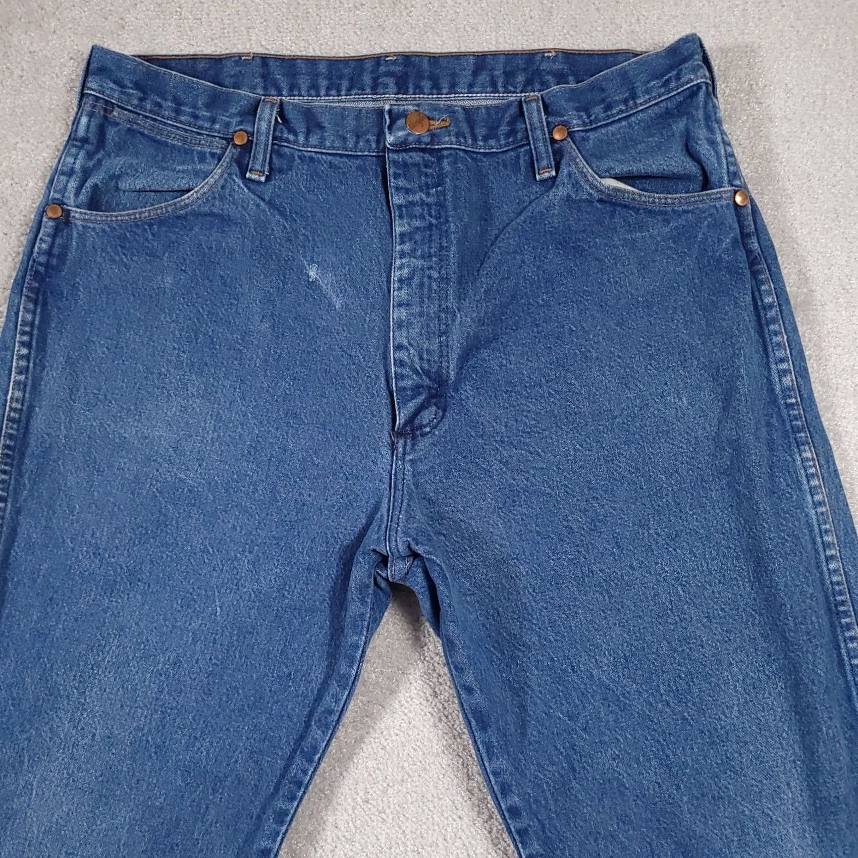 Wrangler VINTAGE Wrangler Cowboy Cut Jeans 13MWZ Original Fit Men 35x32 Hemmed Workwear Blue Denim 5-Pocket Mens Jeans Western Cowboy Size US 35 - 3 Thumbnail