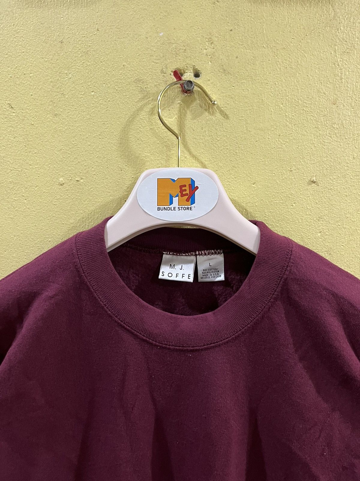 Soffe mj soffe crewneck sweatshirt in a burgundy or maroon color Size US L / EU 52-54 / 3 - 3 Thumbnail