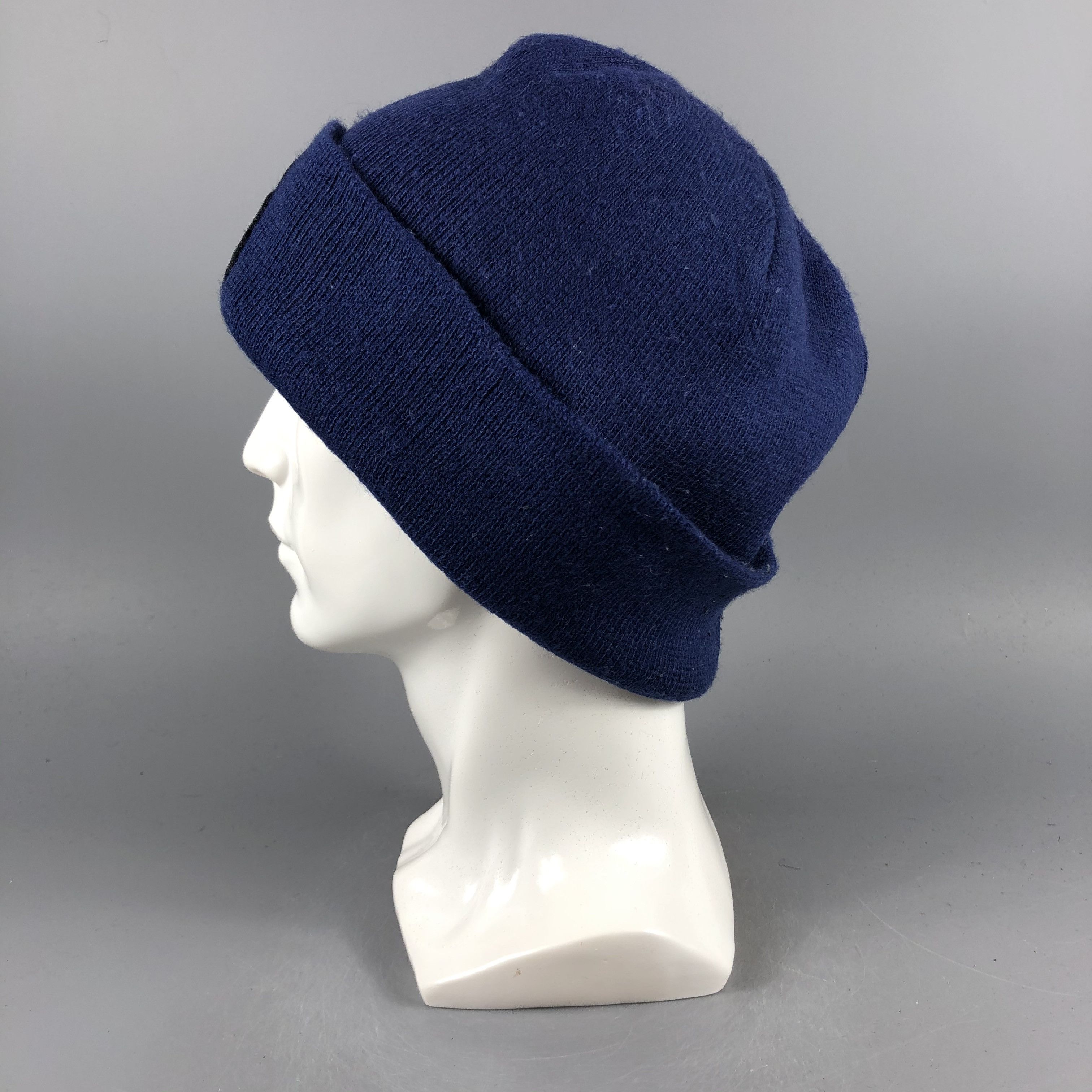 Vintage Hunter Mountain Fisherman Beanie Snow Hat Snow Cap -D1197 Size ONE SIZE - 1 Thumbnail