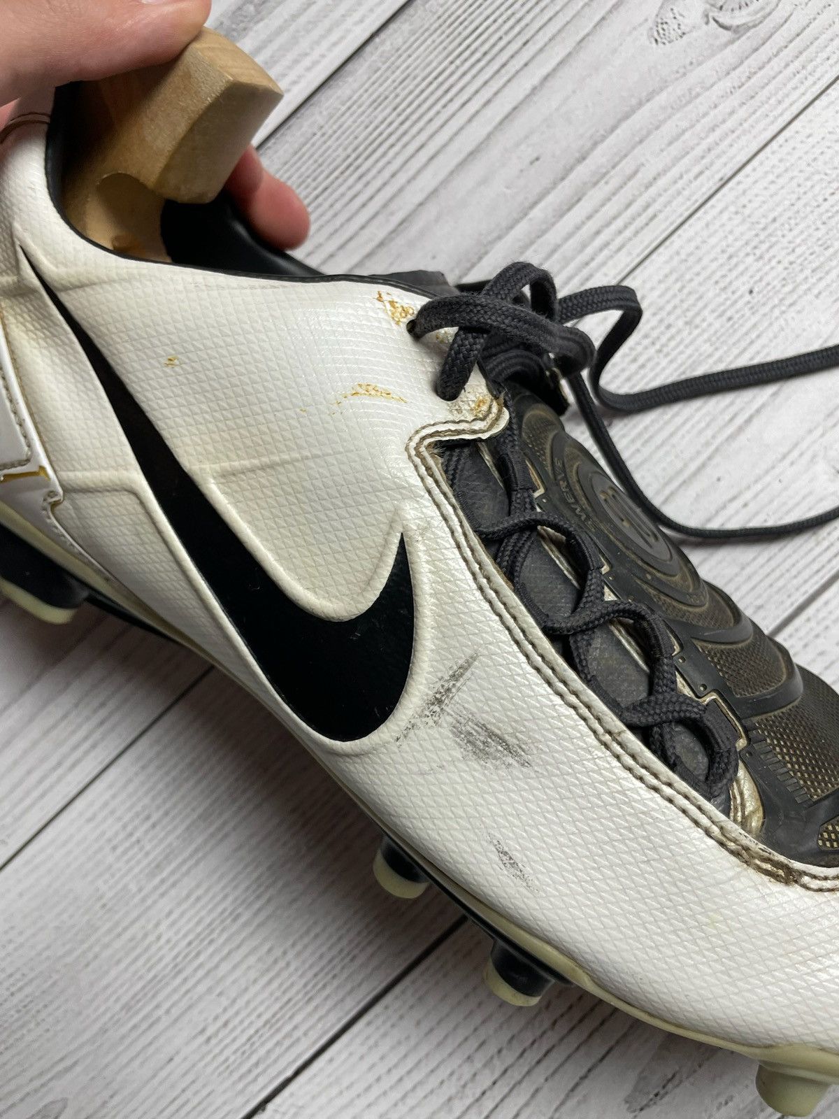 Nike × Vintage Vintage Nike total 90 boots white soccer boots Size US13 Size US 13 / EU 46 - 4 Thumbnail