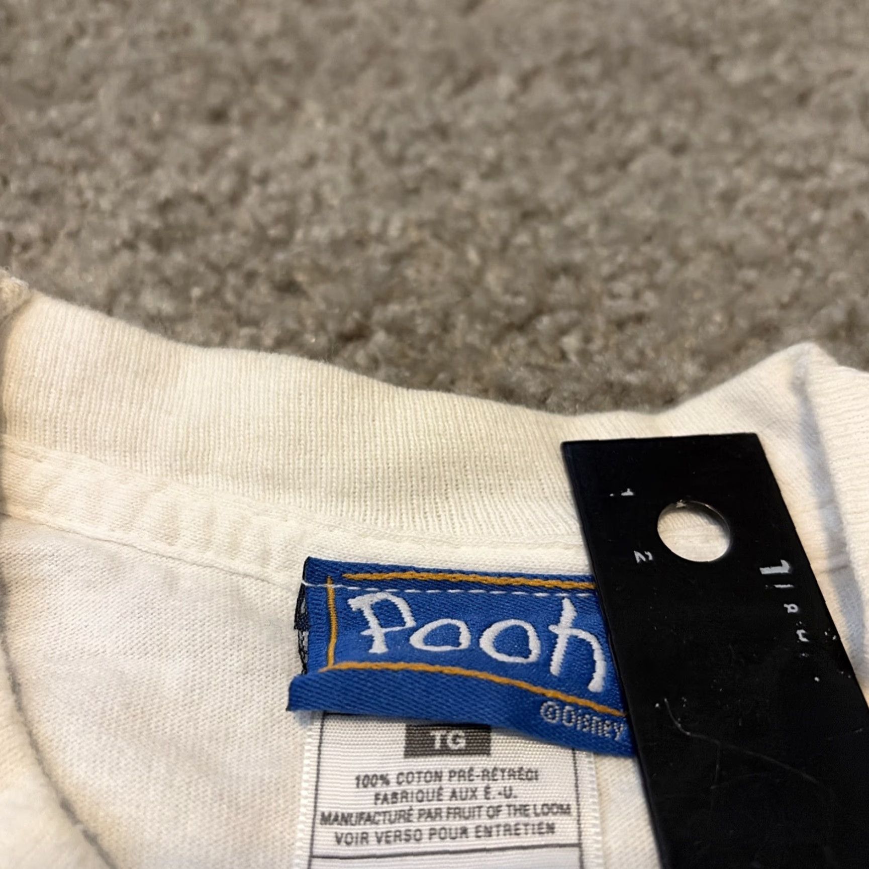 Disney VINTAGE Winnie The Pooh & Tigger Disney Cartoon TV Show XL White T-Shirt Men XL White Disney Cartoon Pooh Tigger Mens Size US XL / EU 56 / 4 - 7 Thumbnail