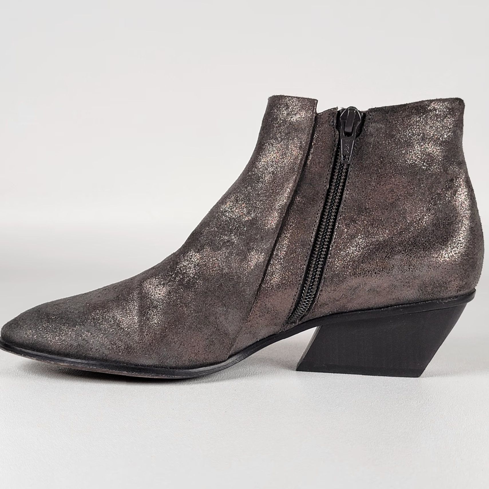 Vintage Coclico Bronze Leather Ankle Boots Women 38 Leather Western Block Heel Zip Size US 6 / IT 36 - 5 Thumbnail