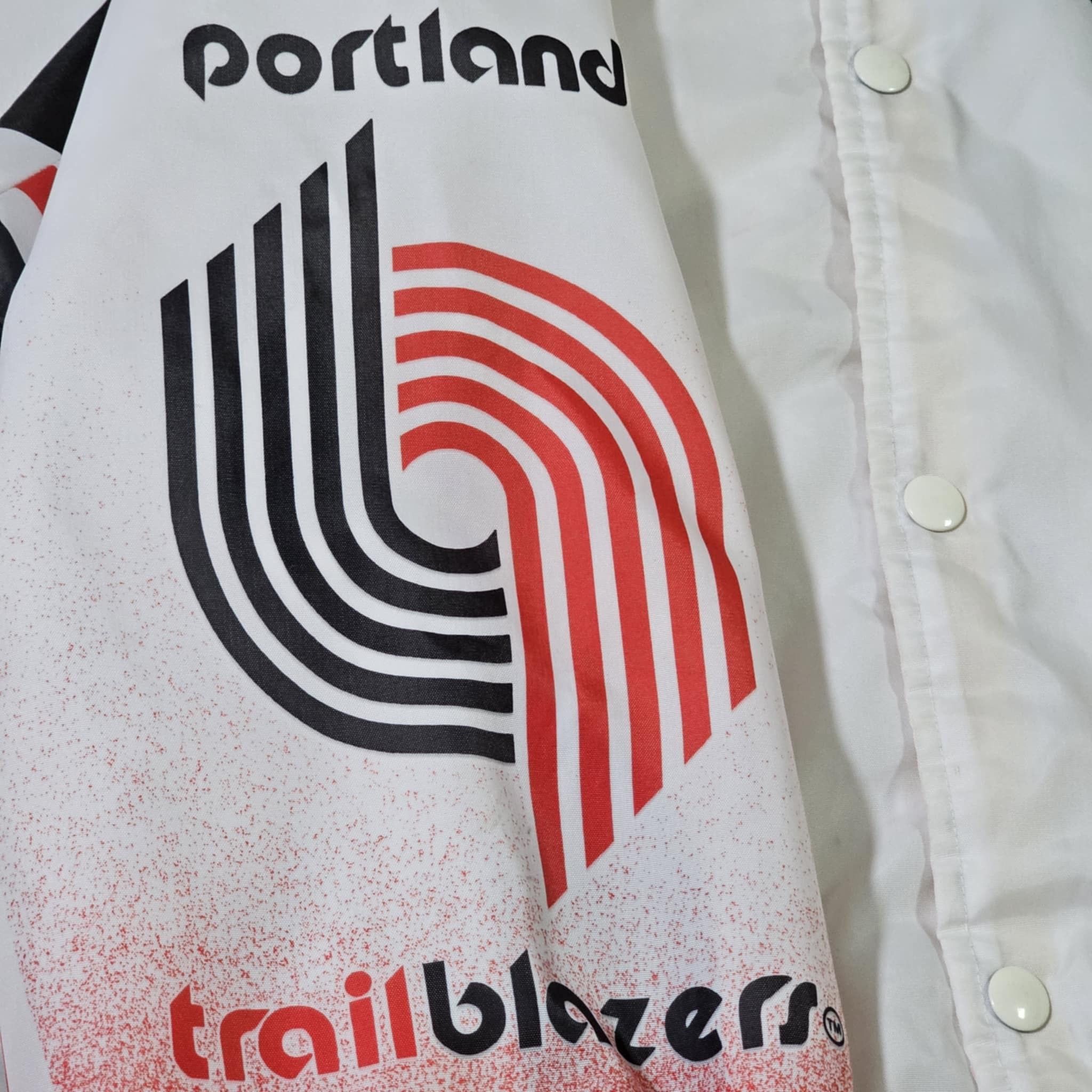 Chalk Line × NBA × Vintage Portland Trail Blazers Vintage 90s Chalk Line Jacket Size US M / EU 48-50 / 2 - 6 Thumbnail