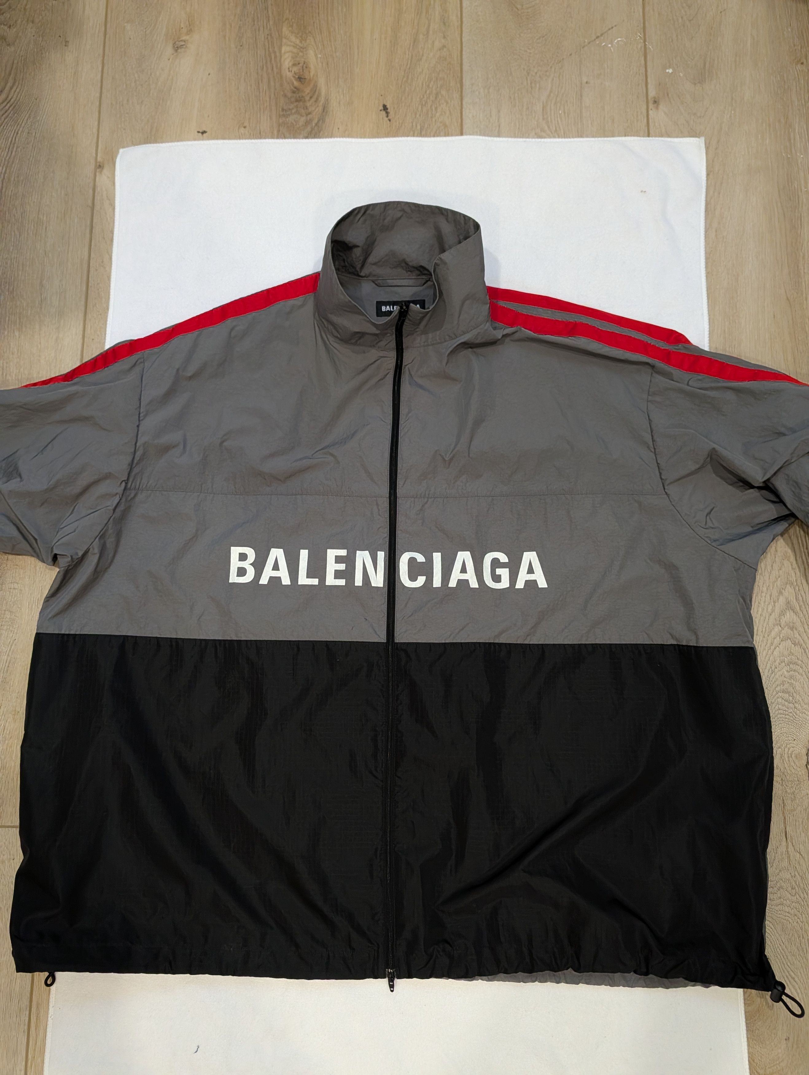 Balenciaga Balenciaga Two-Tone Tech Windbreaker FW23 534317TDO051408 Size US S / EU 44-46 / 1 - 2 Thumbnail