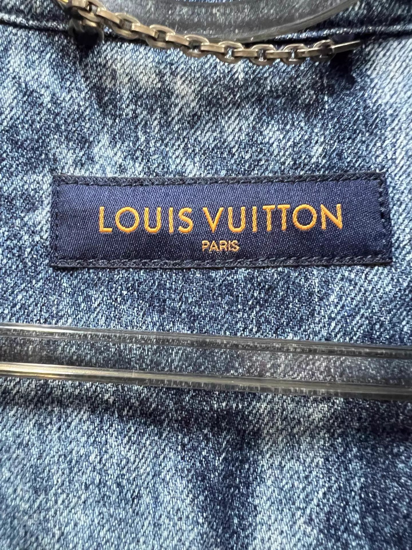 Louis Vuitton LV Men's Damier Navy Denim Short-Sleeve Shirt L 99 New Size US L / EU 52-54 / 3 - 3 Thumbnail