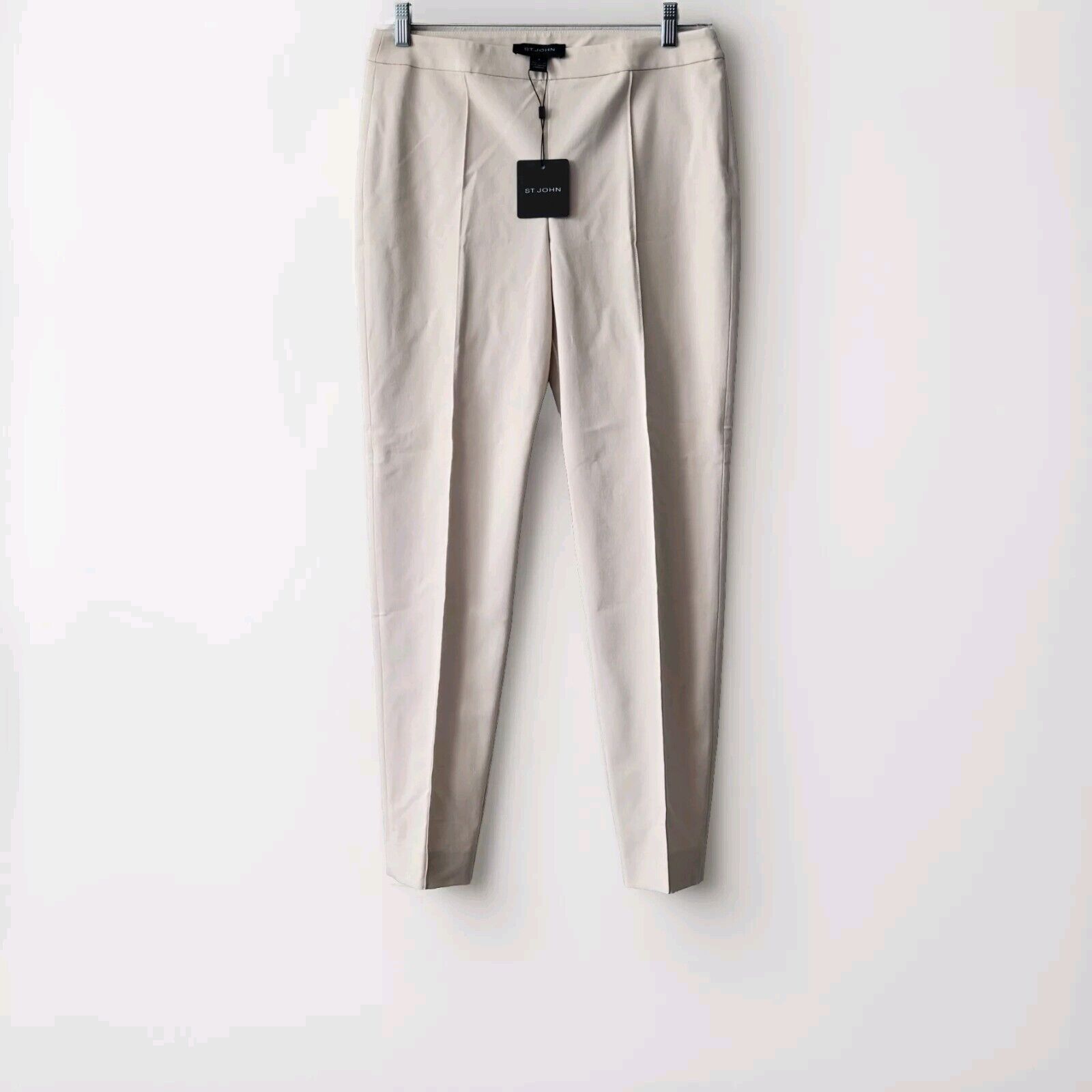 St. John St John Legging Fit Pants Sz 8 Fine Stretch Cream Size 30" / US 8 / IT 44 - 1 Thumbnail