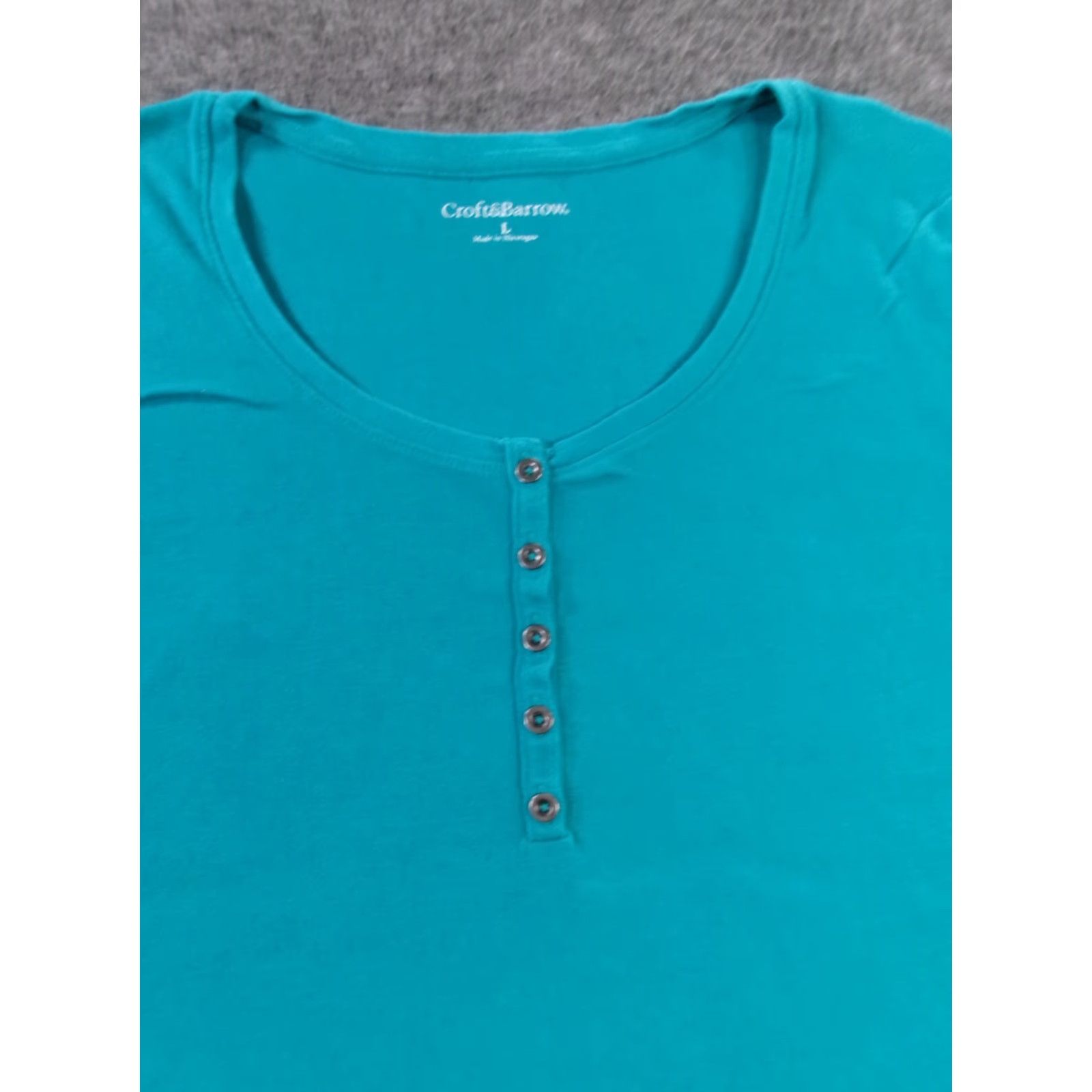 Croft & Barrow CROFT & BARROW Women's Large Lake Blue Henley T-Shirt, Short Sleeve, Solid, Casual, Regular Fit Size L / US 10 / IT 46 - 2 Thumbnail