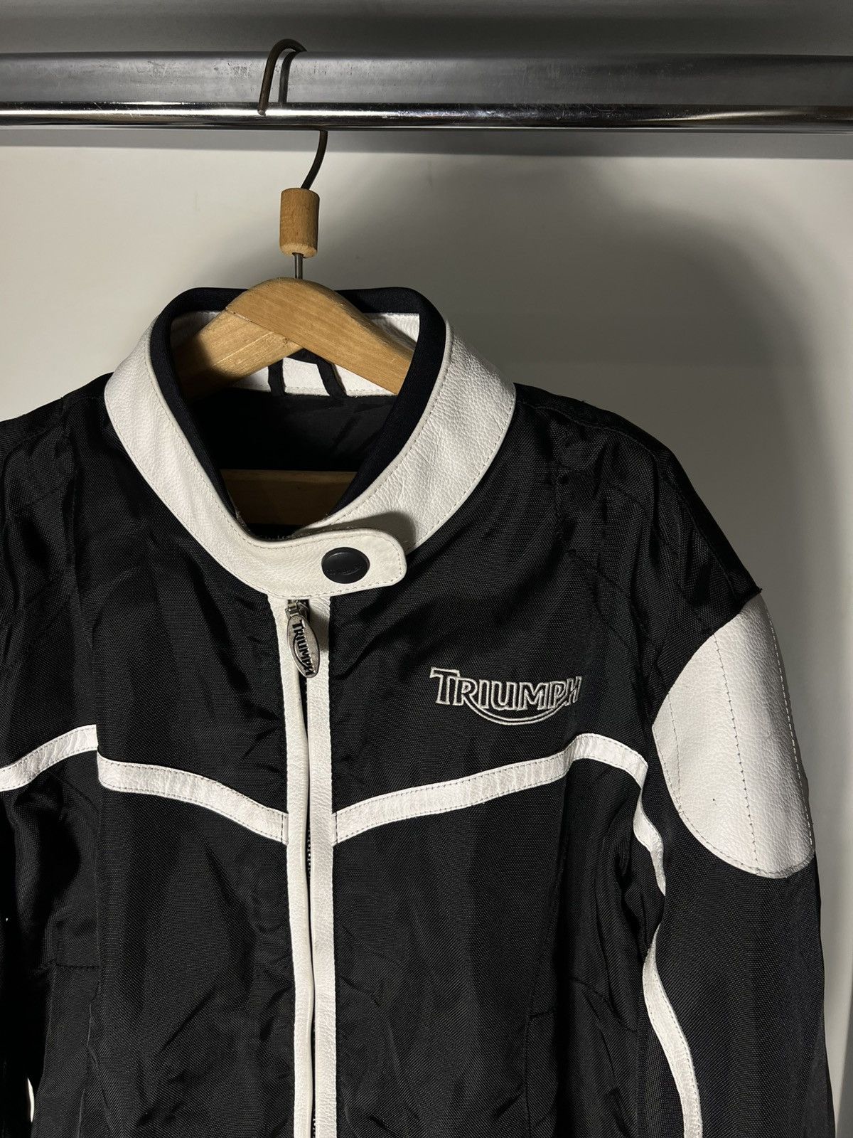 Harley Davidson VINTAGE TRIUMPH MOTORCYCLE JACKET RACING NASCAR BIKE Y2K 90s Size US M / EU 48-50 / 2 - 10 Thumbnail