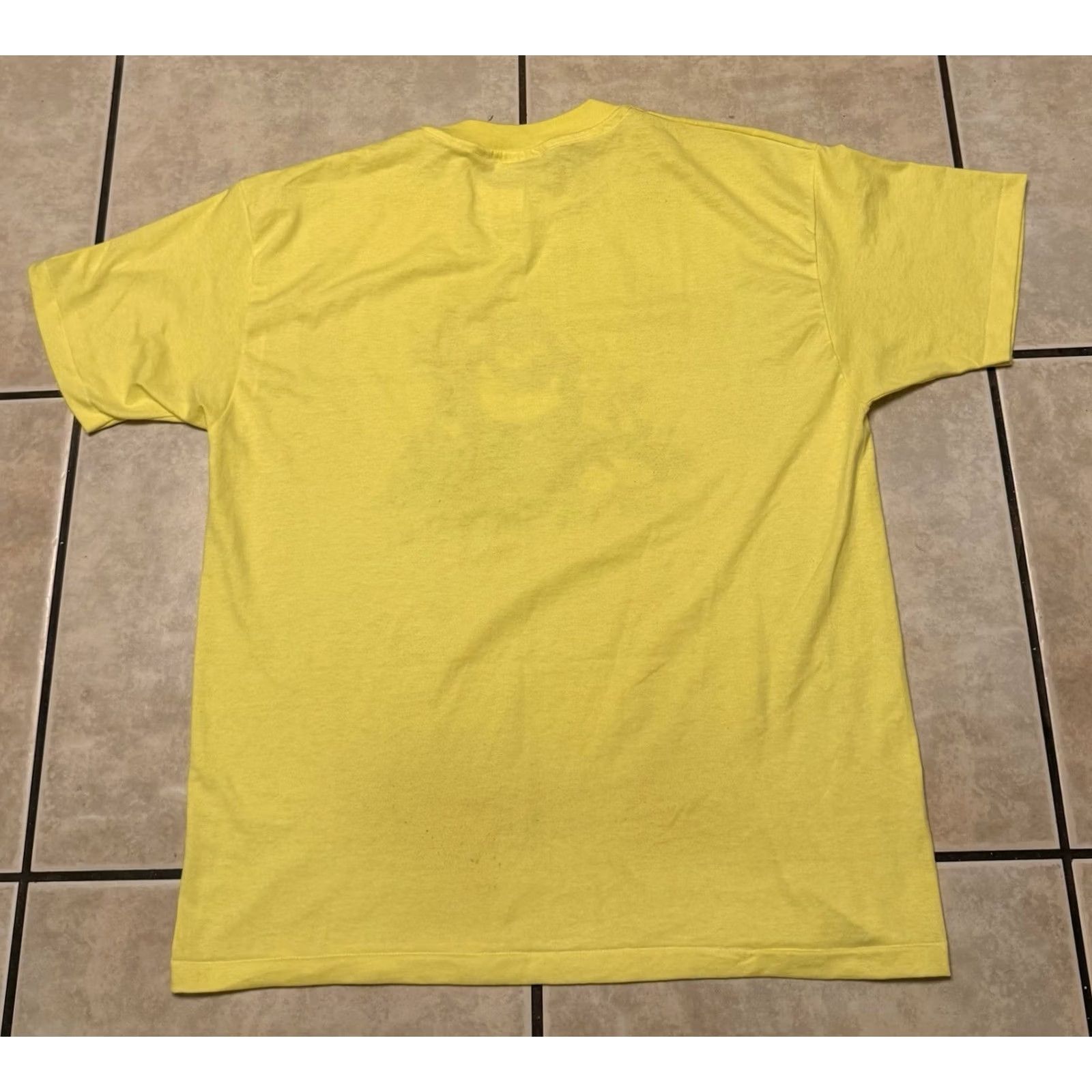 Hanes VINTAGE 90s Hanes Shirt XL Yellow Deer Bear Rabbit Hunting NRA PETA Cartoon Animals Graphic Print Crew Neck Short Sleeve Man Size US XL / EU 56 / 4 - 2 Thumbnail