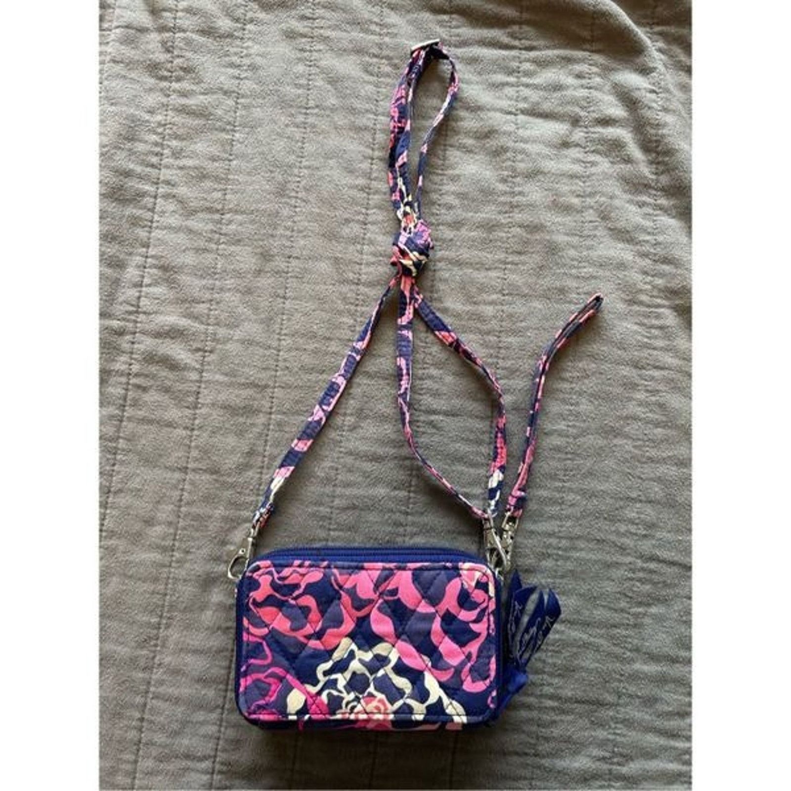 Vera Bradley Vera Bradley All in One Crossbody Wrisltet Wallet Katalina Size ONE SIZE - 4 Thumbnail
