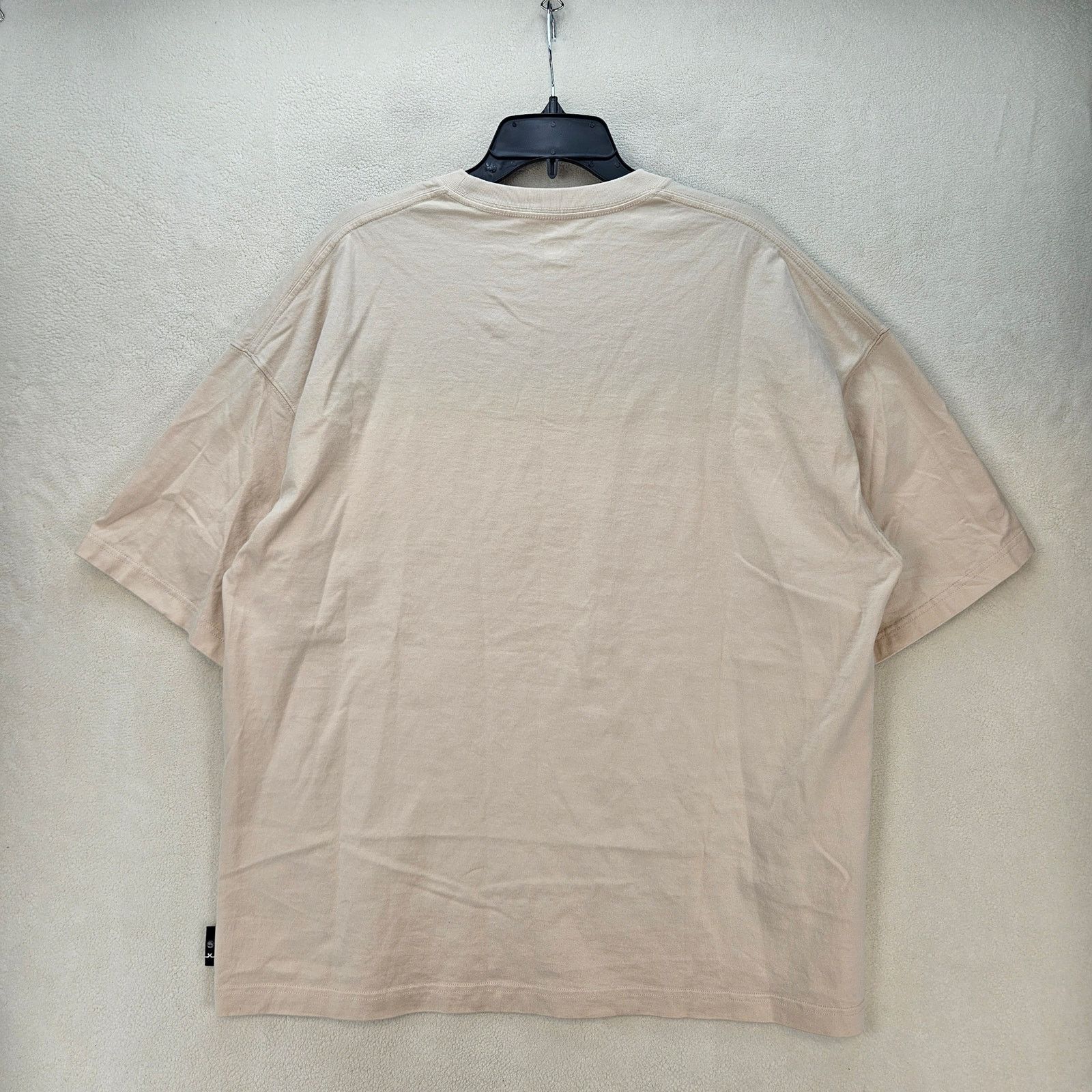Li-Ning LI-NING BADFIVE 2024 CHAMPIONSHIP TSHIRT MEN'S XXL BEIGE Size US XXL / EU 58 / 5 - 7 Thumbnail
