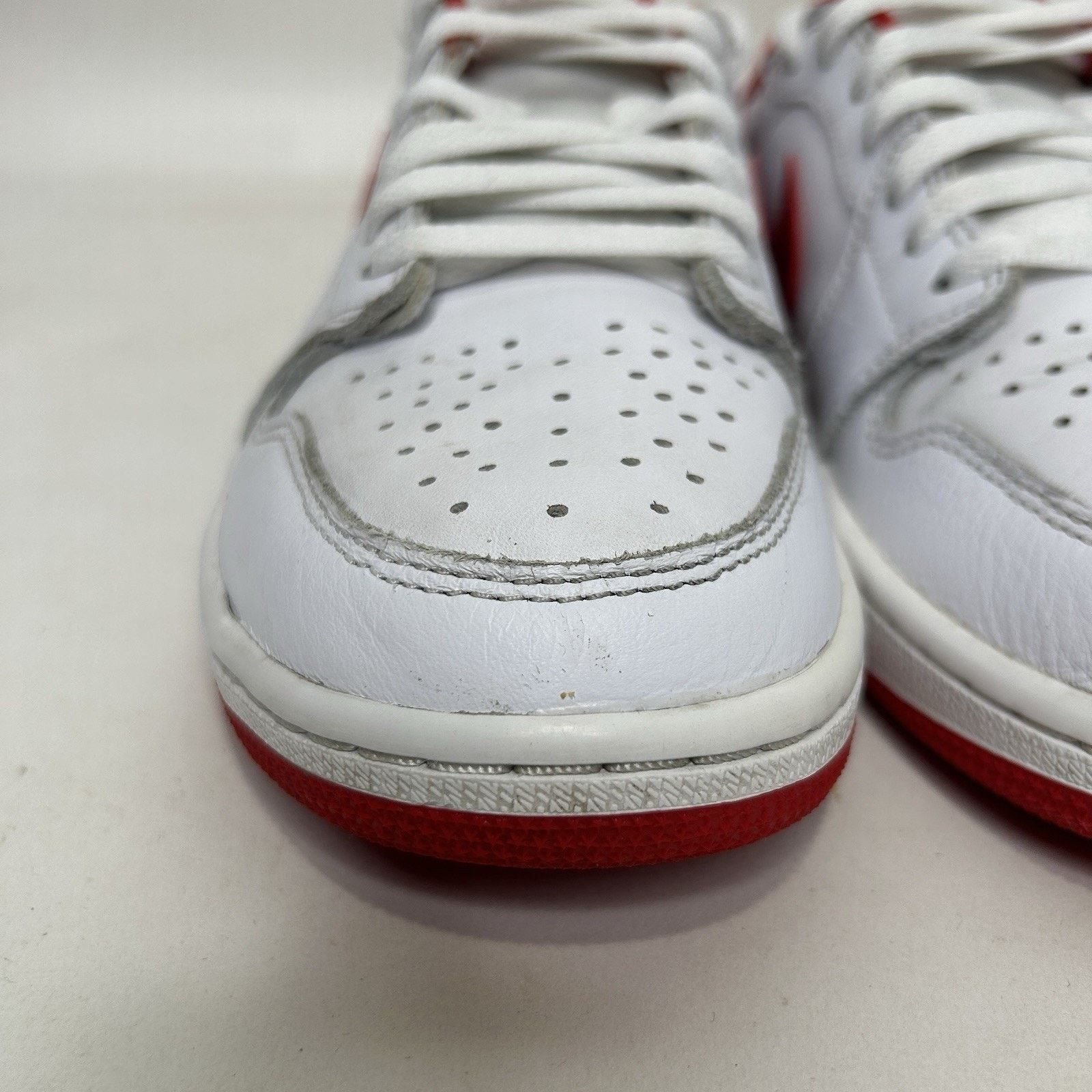 Jordan Brand Nike Air Jordan 1 Retro Low OG “University Red White” Size US 8.5 / EU 41-42 - 8 Thumbnail