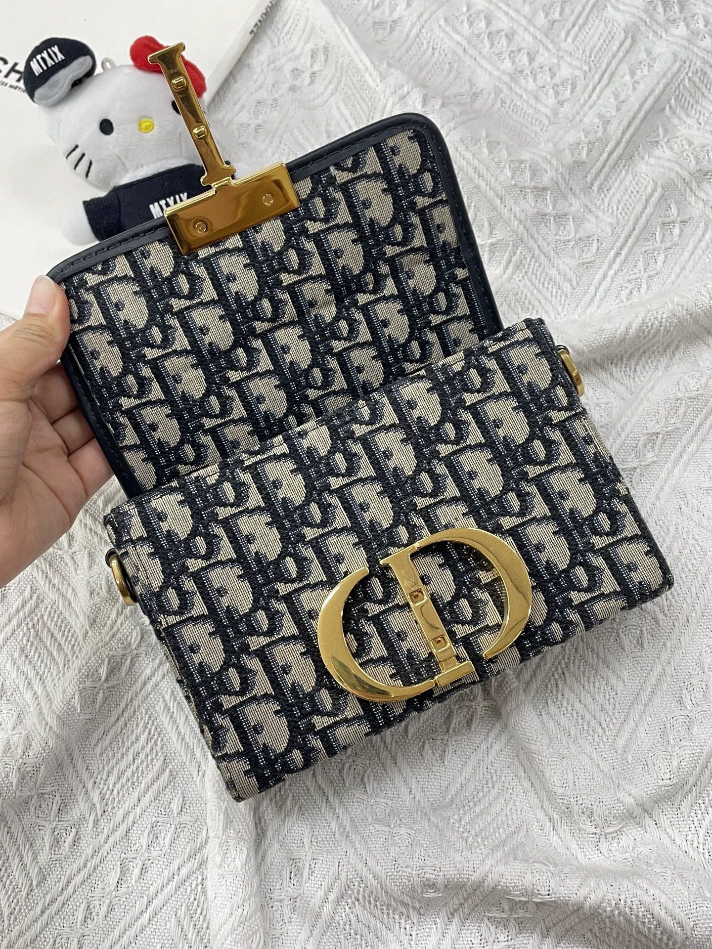 Dior Dior Montaigne Oblique Box Crossbody (Dior Strap, No Strap) Size ONE SIZE - 4 Thumbnail