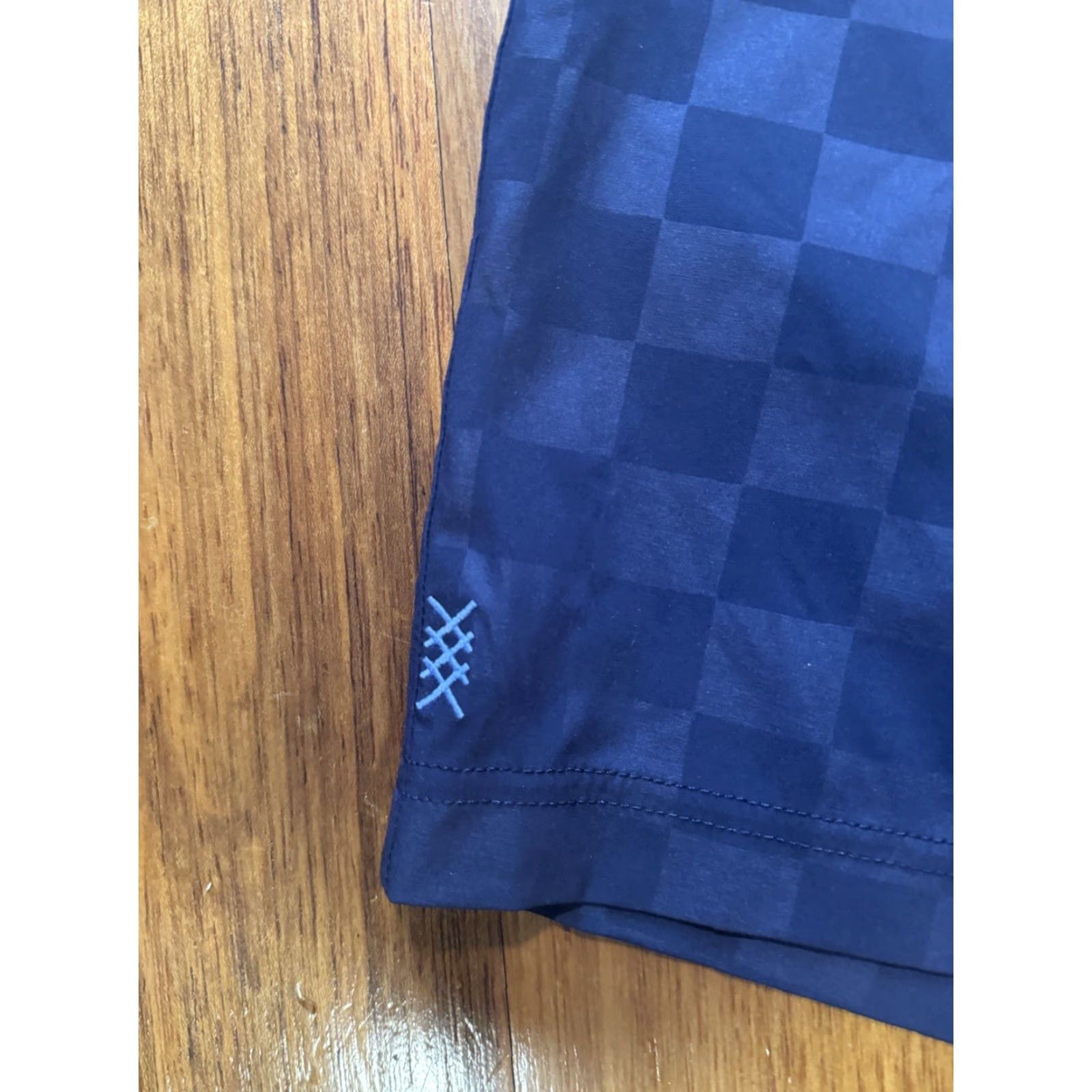 Rhone Rhone Peloton Shorts Mens S Navy Checkered Print Unlined Gym Training Breathable Moisture Wicking Pockets Elastic Waist Athletic Inseam 9" Size US 29 - 4 Thumbnail