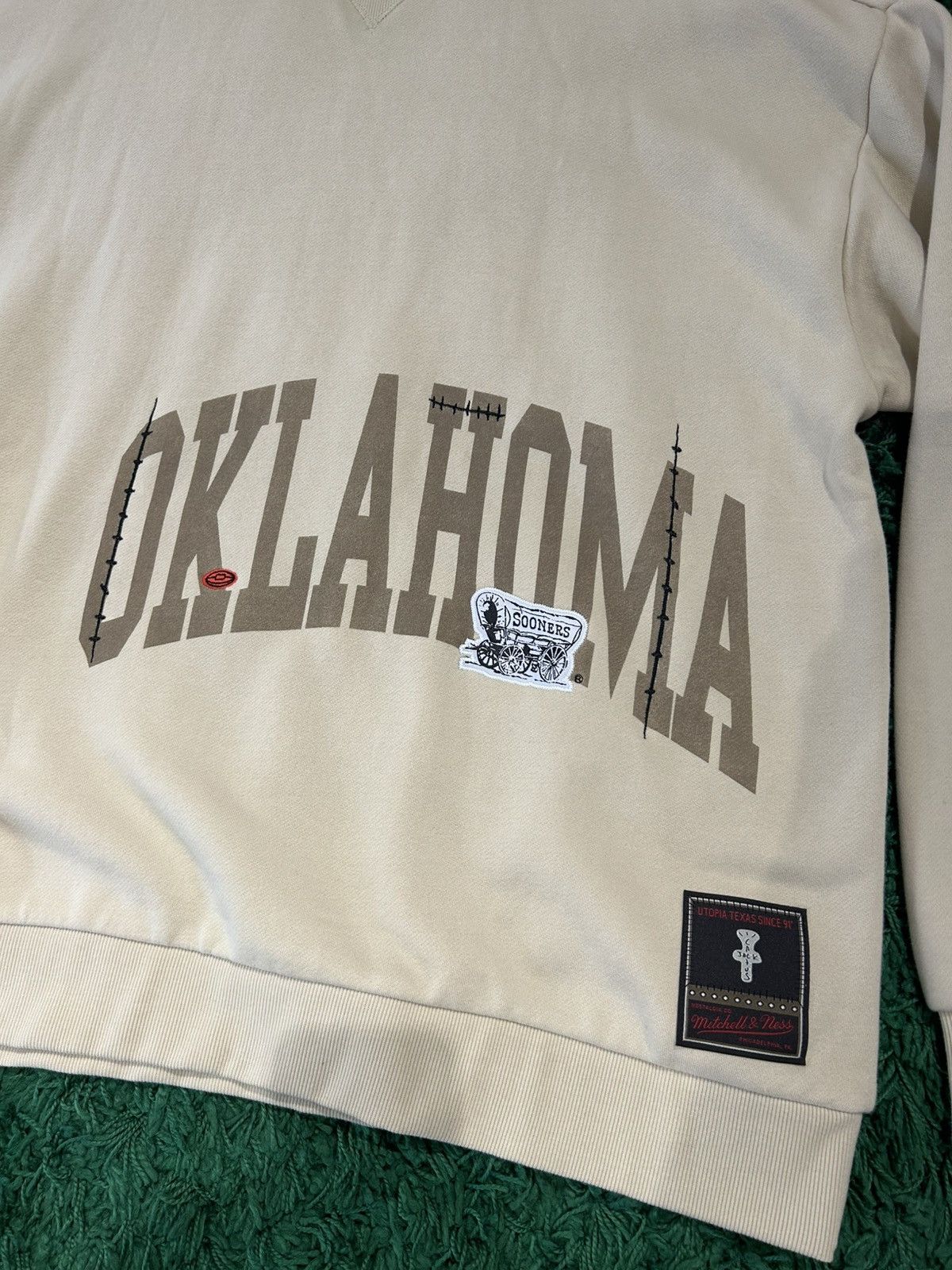 Mitchell & Ness × NCAA × Travis Scott Travis Scott x Mitchell & Ness Oklahoma Sooners Sweatshirt Size US XXL / EU 58 / 5 - 2 Thumbnail