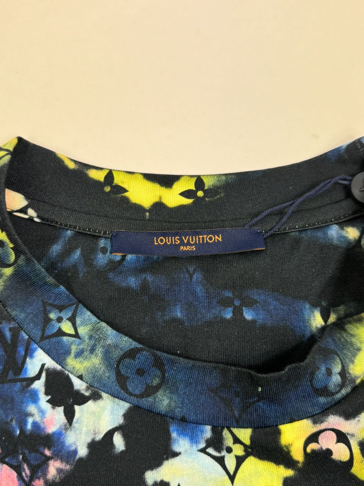 Louis Vuitton MONOGRAM TIE DYE T-SHIRT Size US XXL / EU 58 / 5 - 3 Thumbnail