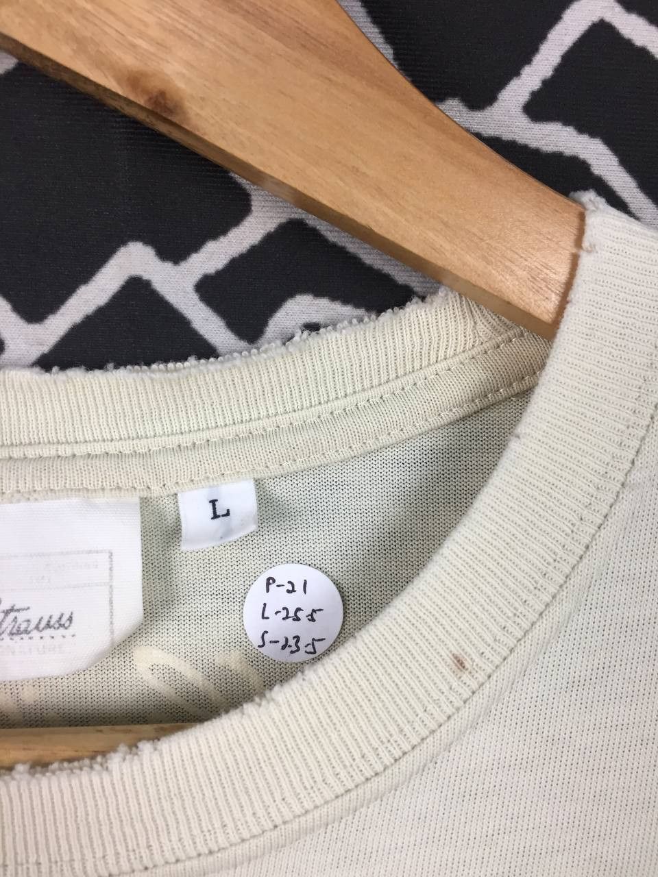 Levi's Vtg Distressed Levi Strauss Signature Long Sleeve Tee Size L Size US L / EU 52-54 / 3 - 5 Thumbnail