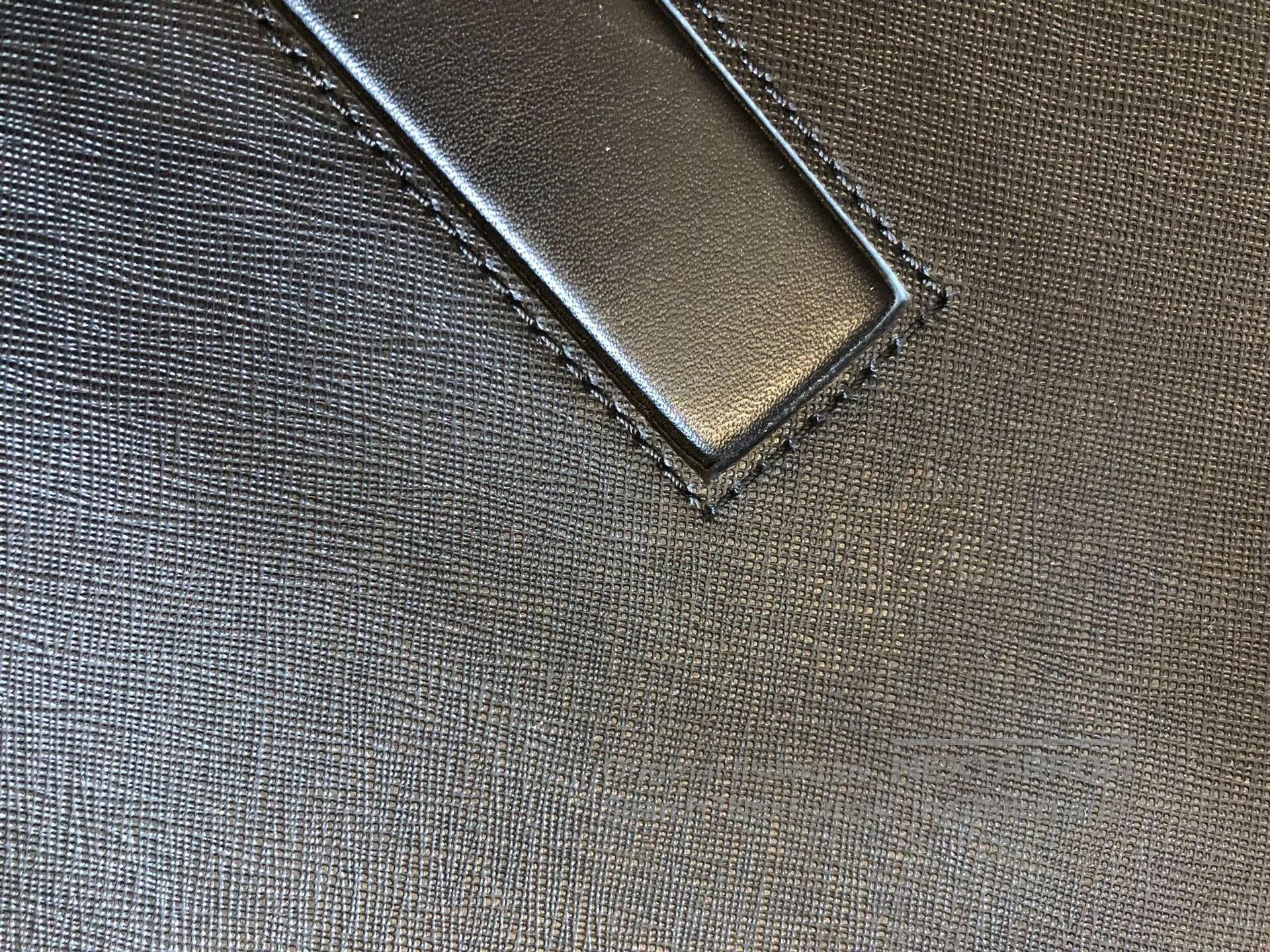 Calvin Klein Calvin Klein Leather Briefcase. Size ONE SIZE - 4 Thumbnail