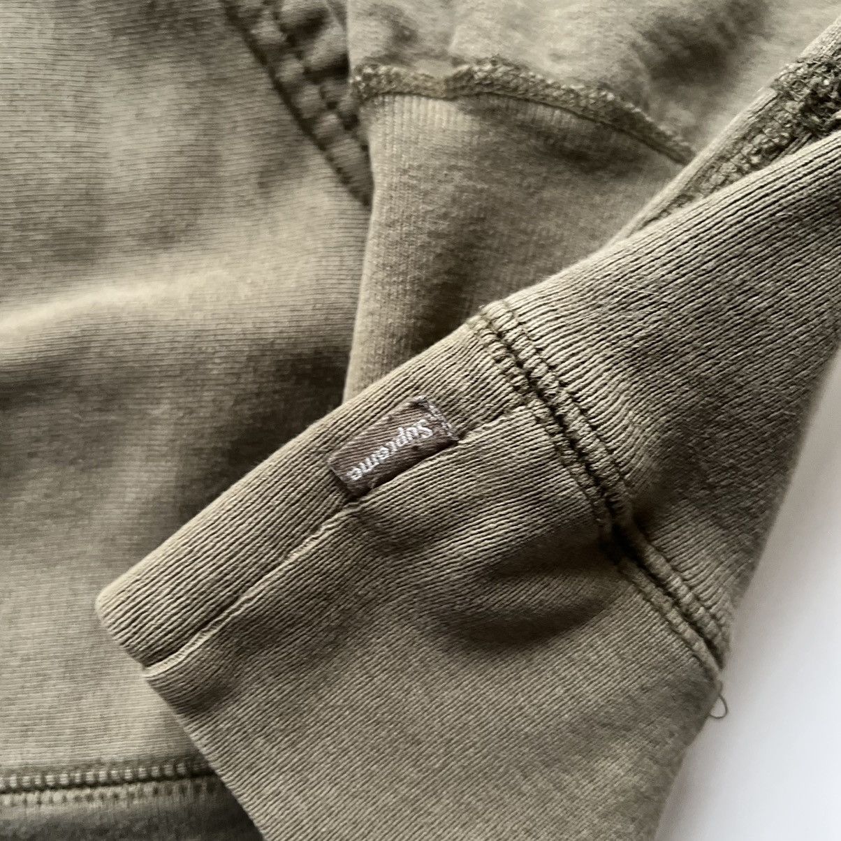 Supreme Supreme Reflective Small Box Logo Hooded Sweatshirt olive L Size US L / EU 52-54 / 3 - 5 Thumbnail