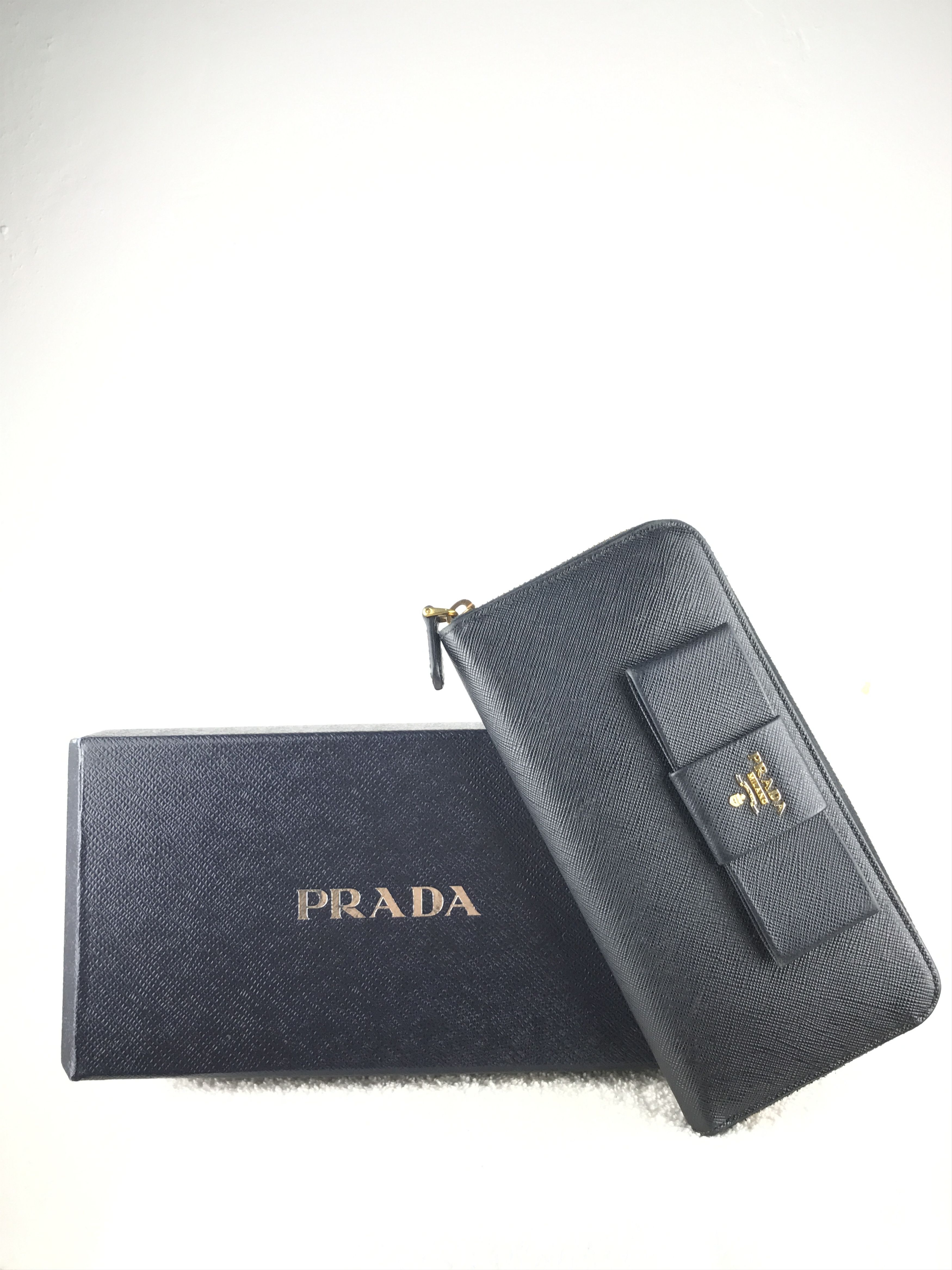 Prada Saffiano Peonia Fiocco Bow Zip Around With Box