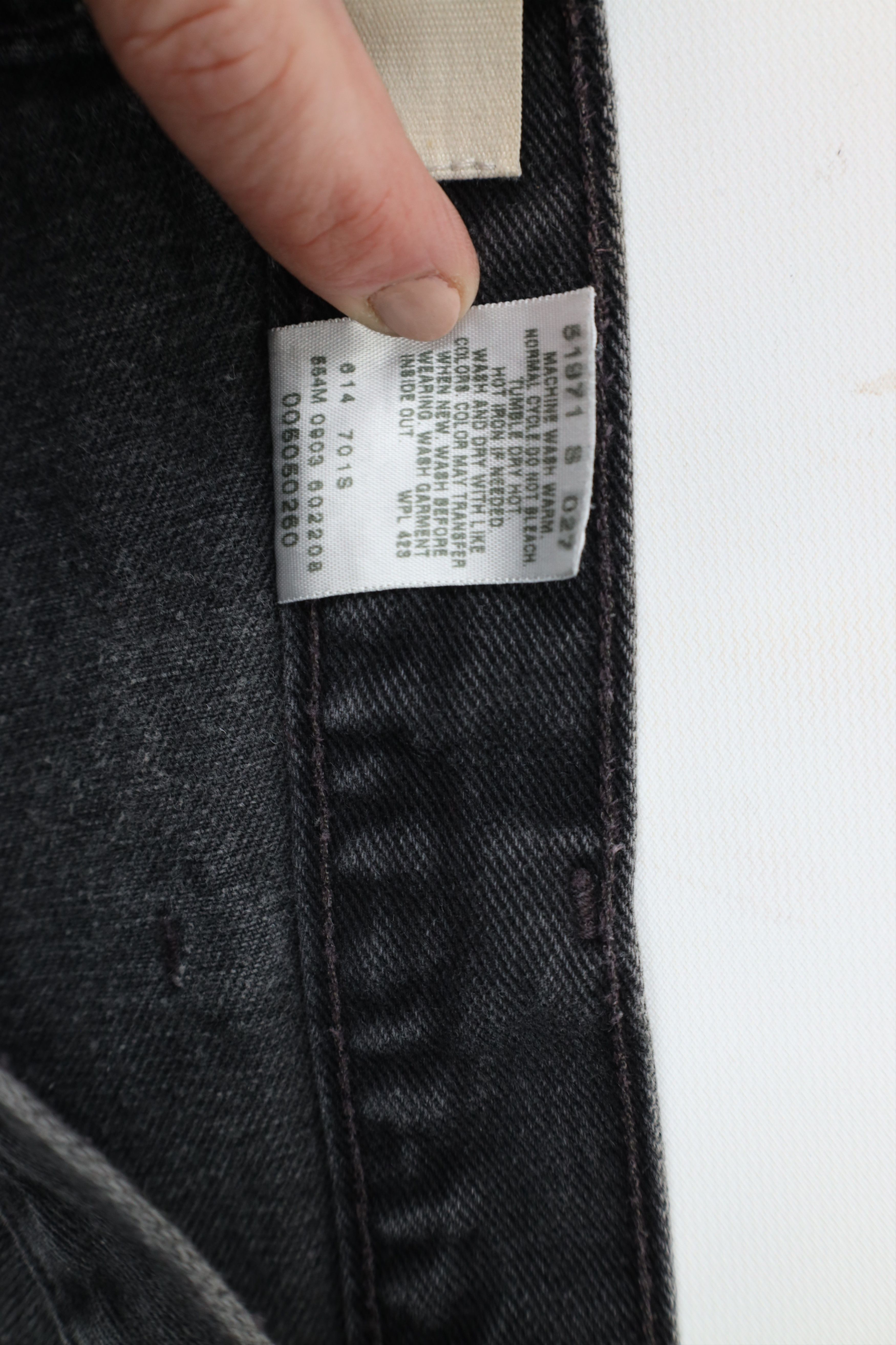 Levi's × Vintage Vintage Y2K 2003 Levis 505 Regular Fit Denim Jeans Black Size US 38 / EU 54 - 8 Thumbnail
