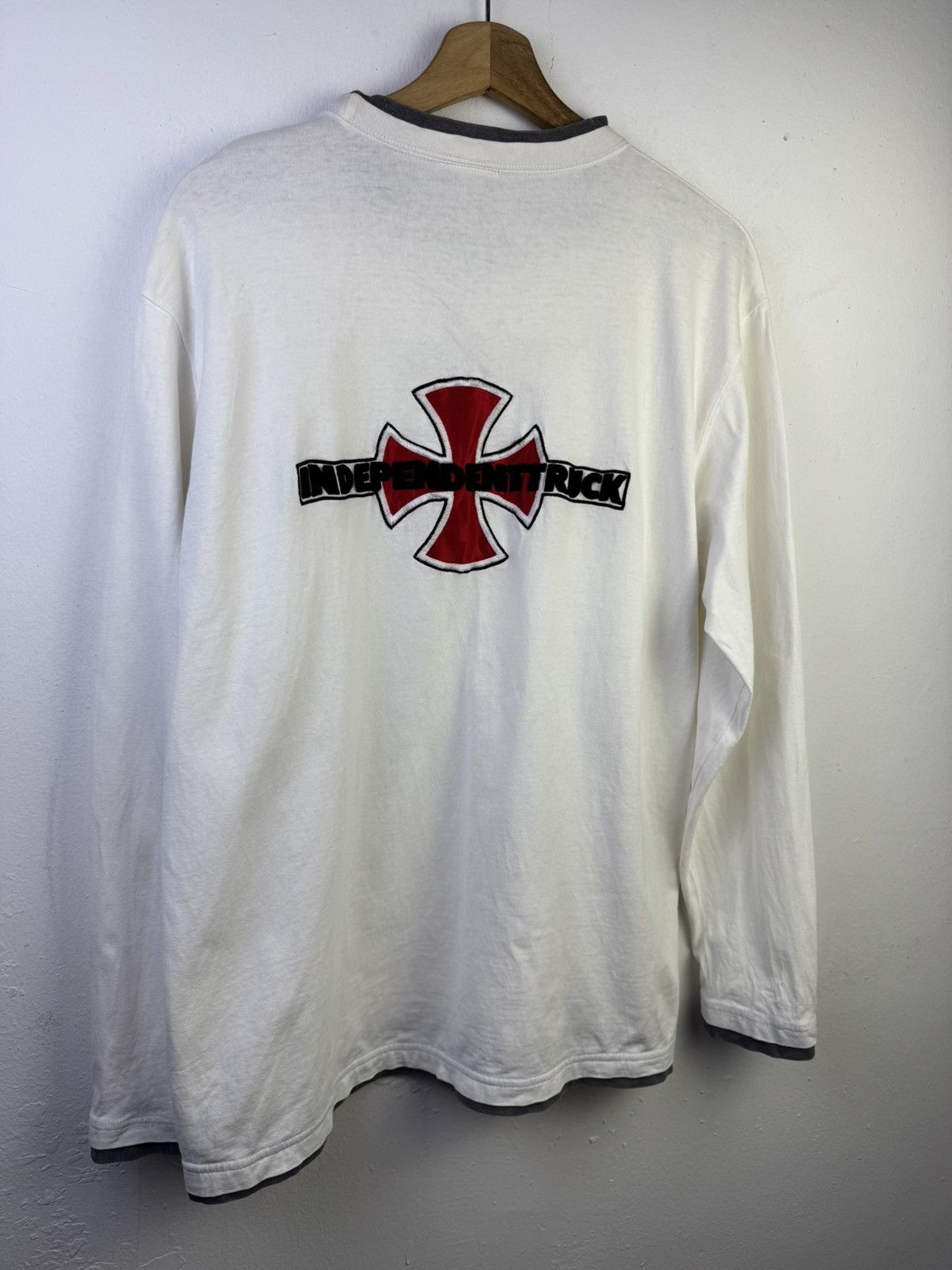 Independent Truck Co. Vintage Independent Truck Company long-sleeve t-shirt Size US L / EU 52-54 / 3 - 2 Thumbnail