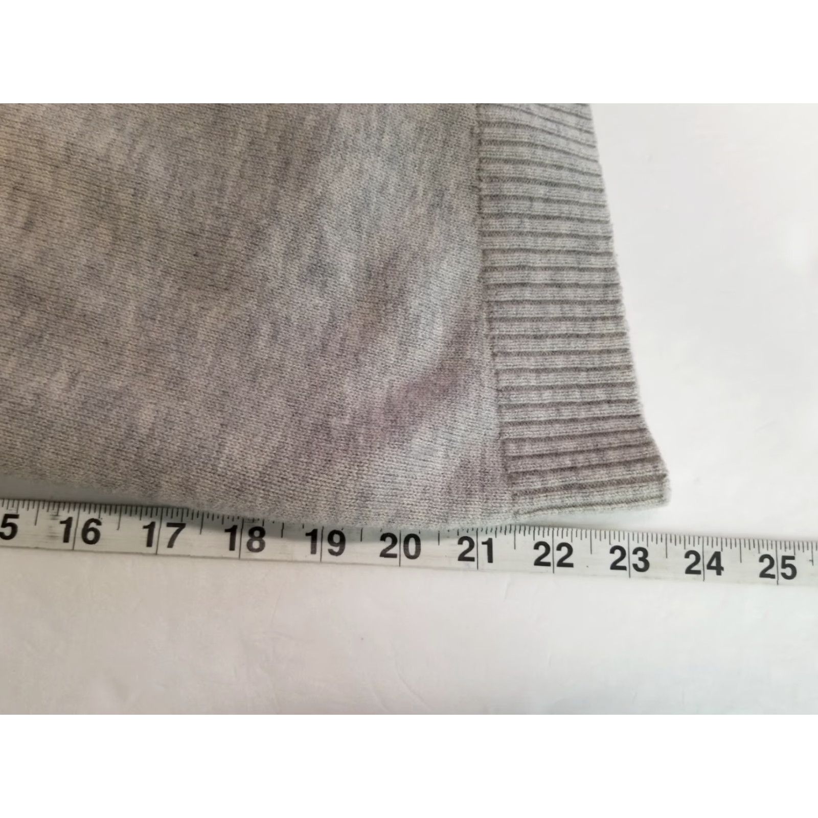 Athleta Athleta Sweatshirt Womens Long Sleeve Crewneck Pullover Gray Wool Blend Large Size L / US 10 / IT 46 - 6 Thumbnail