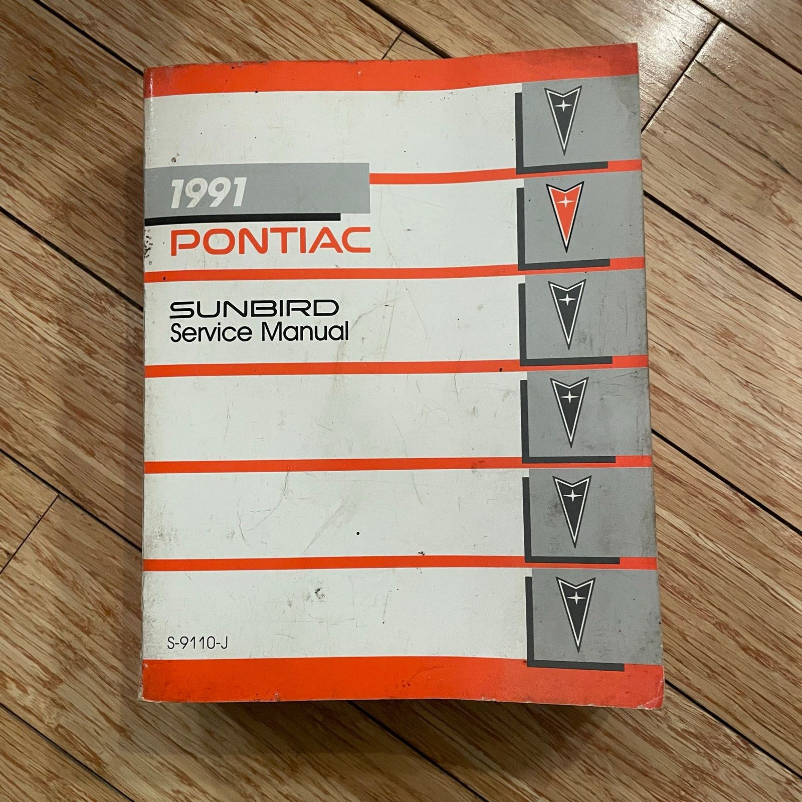 INTENTIONALLY BLANK Original 1991 Pontiac Sunbird Service Manual auto mechanic Size ONE SIZE - 1 Thumbnail