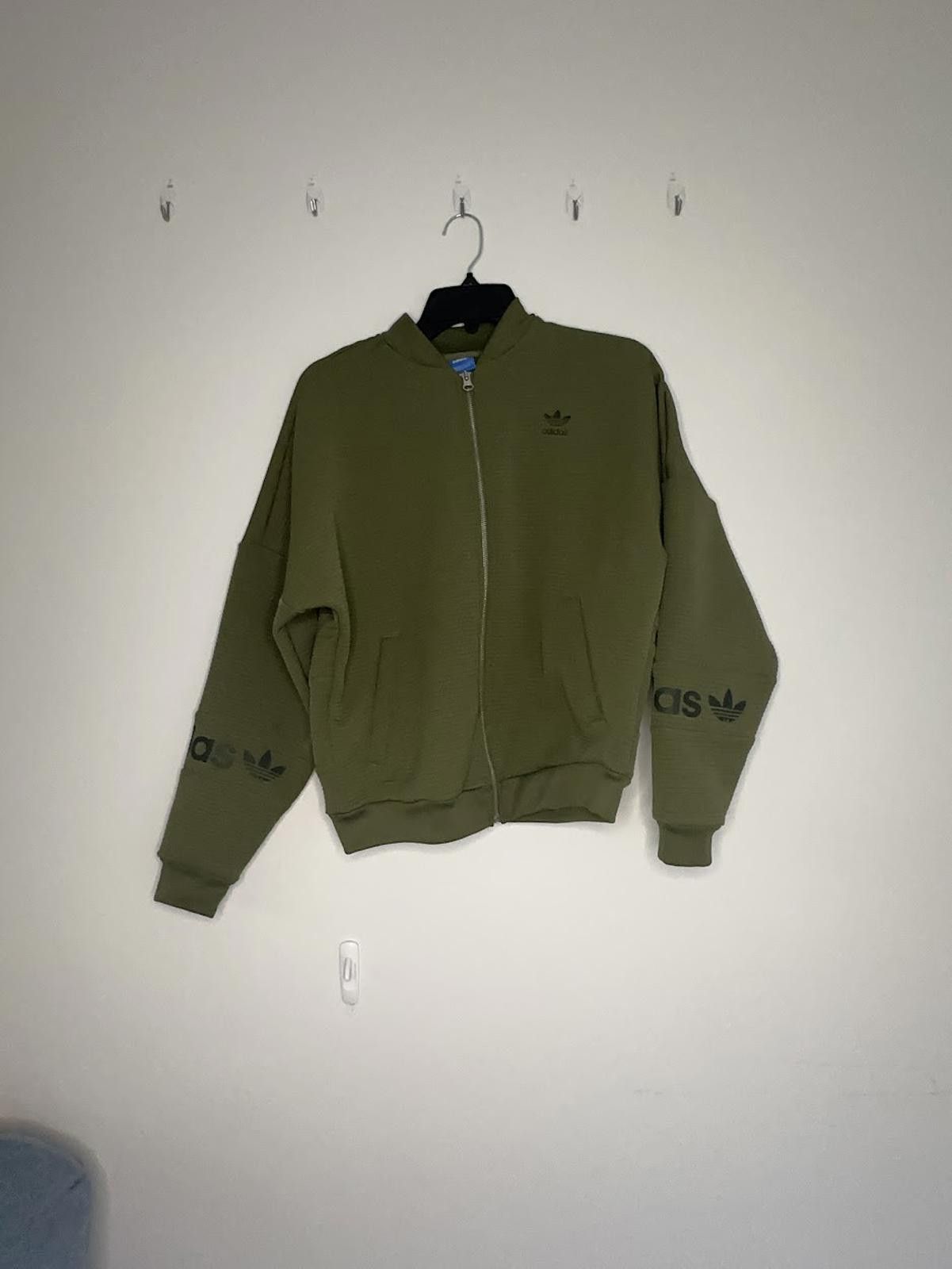 Adidas ADIDAS Forest Green Bomber Jacket - Sz. S w/ Rip To Pocket Size S / US 4 / IT 40 - 2 Thumbnail