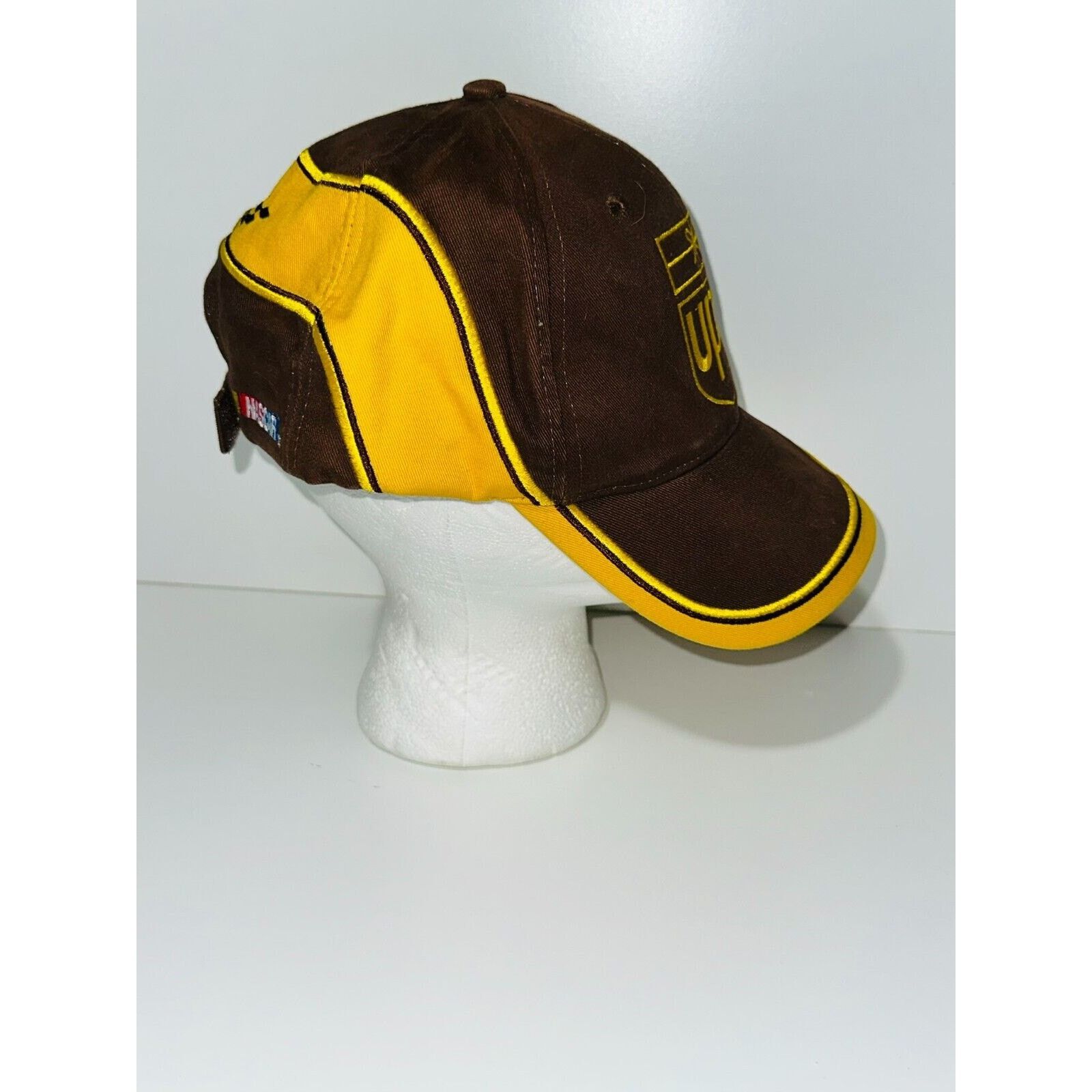 NASCAR Chase Authentics UPS 88 NASCAR Dale Jarrett Cap Adjustable Size ONE SIZE - 2 Thumbnail